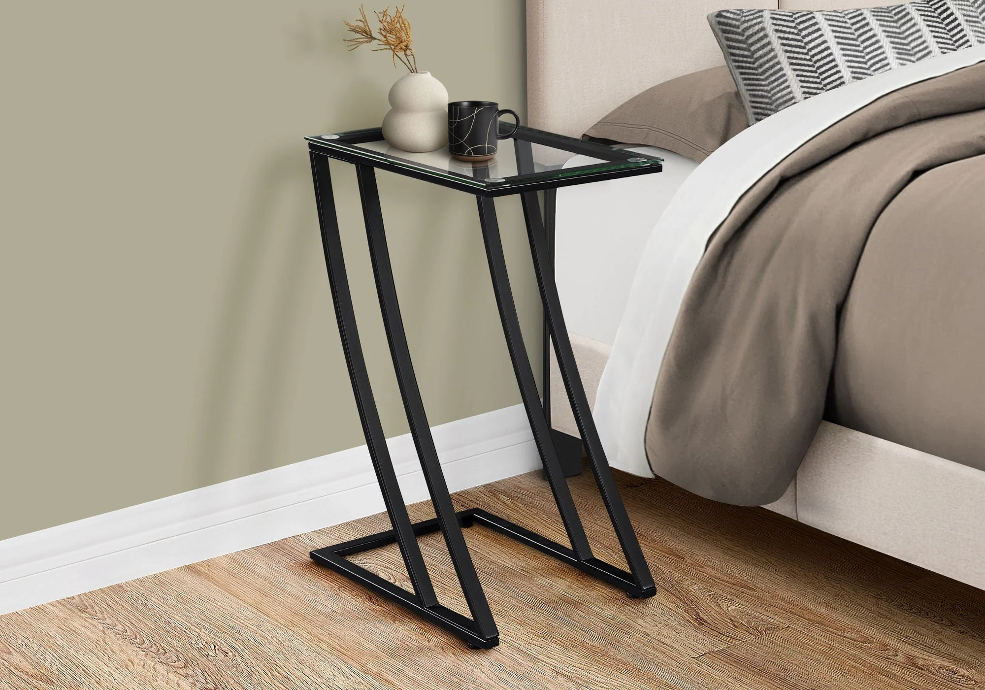 Accent Table C-Shaped with Sturdy Construction - Image 8