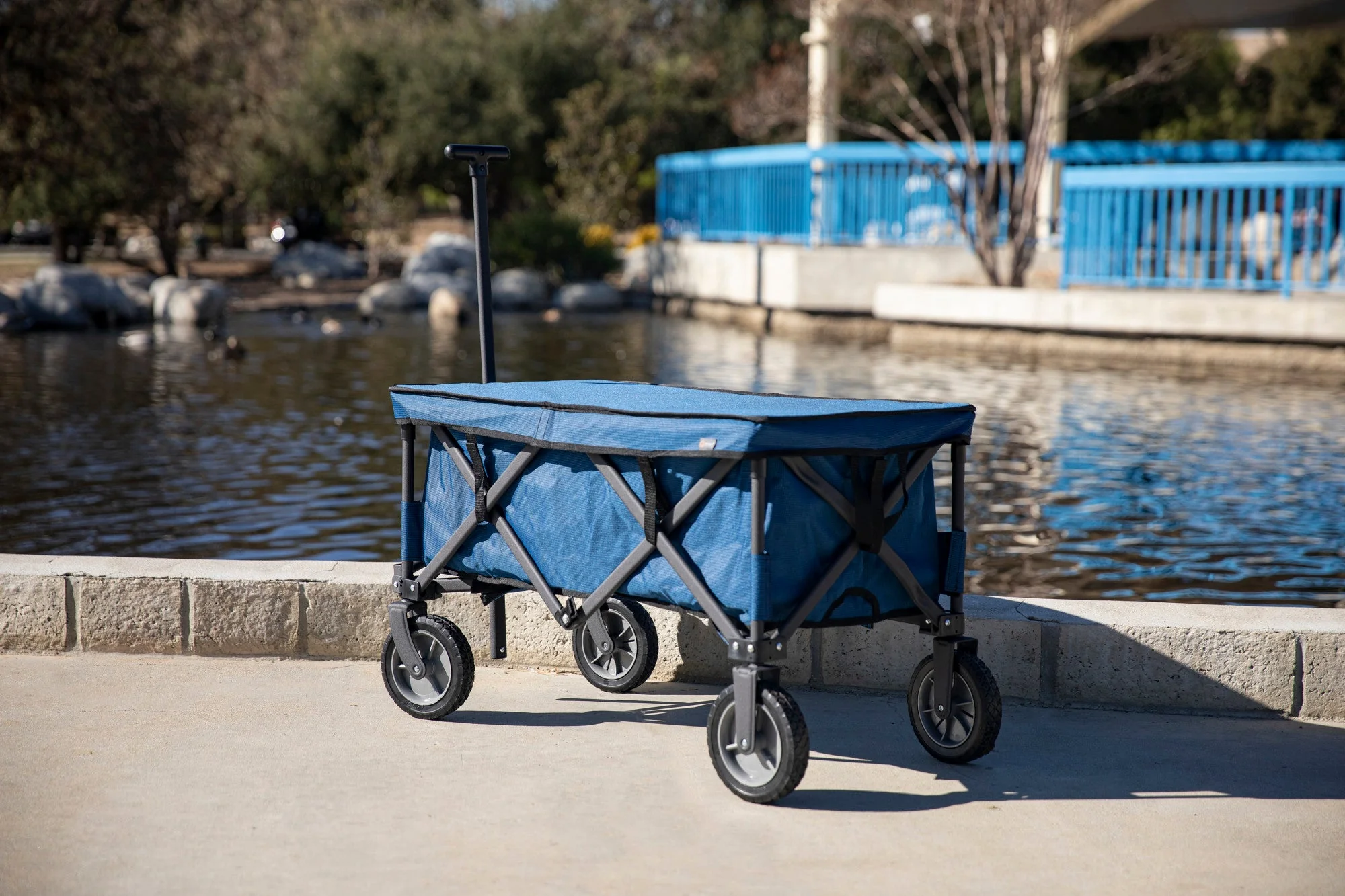 Adventure Wagon Elite Portable Utility Wagon with Table & Liner - Image 4