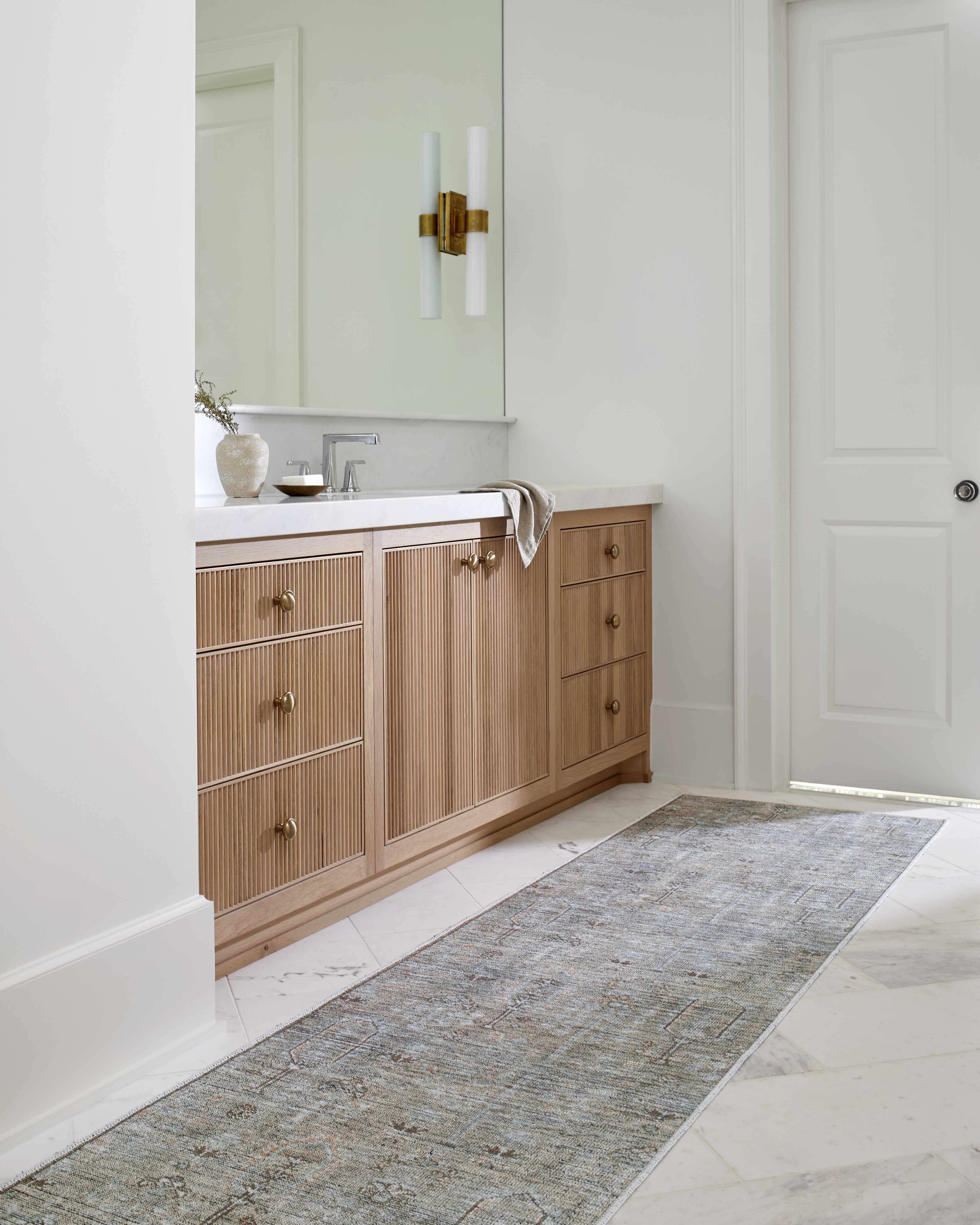 Aglaja Washable Area Rug - Image 4