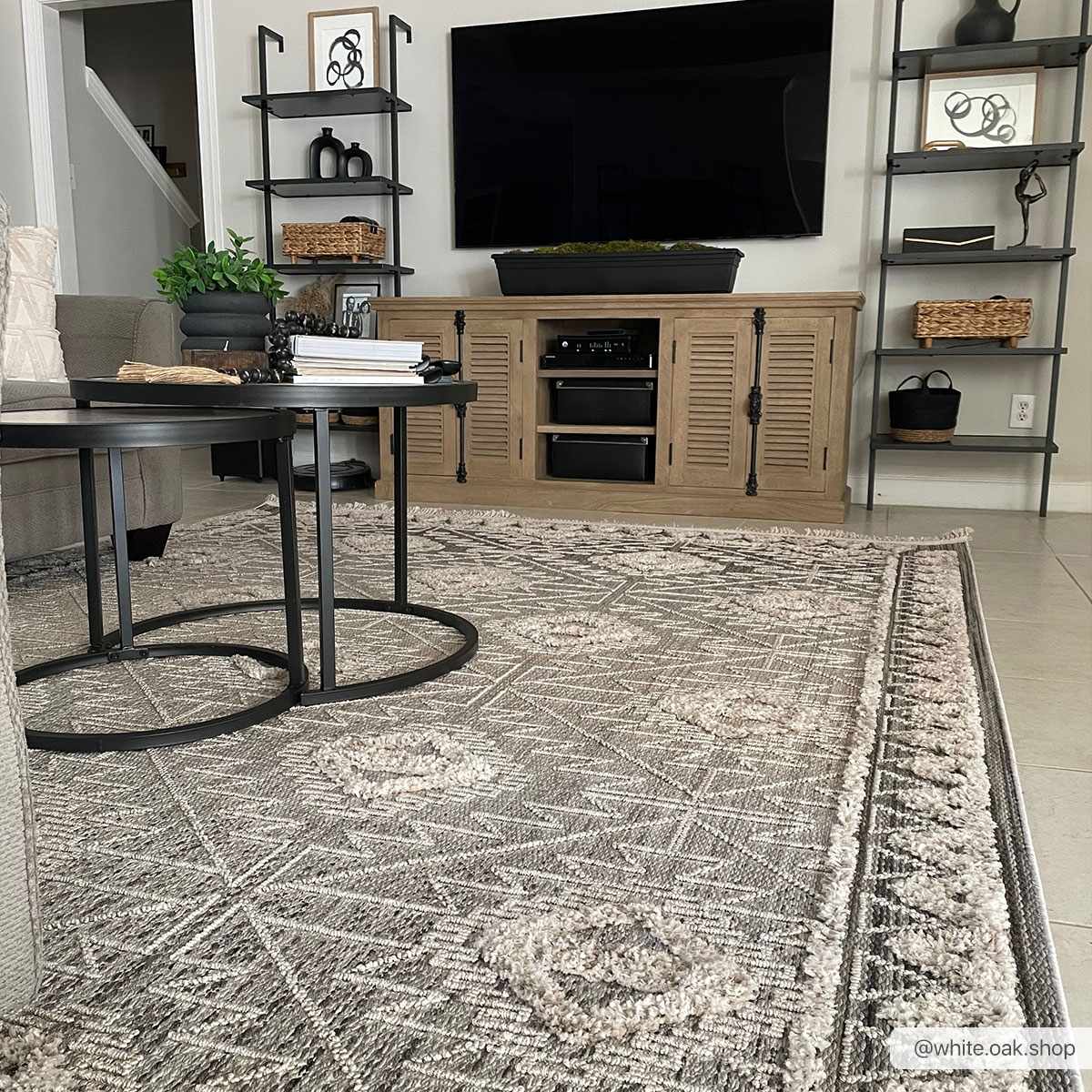 Agoo High-Low Pile Rustic Rug - Image 18