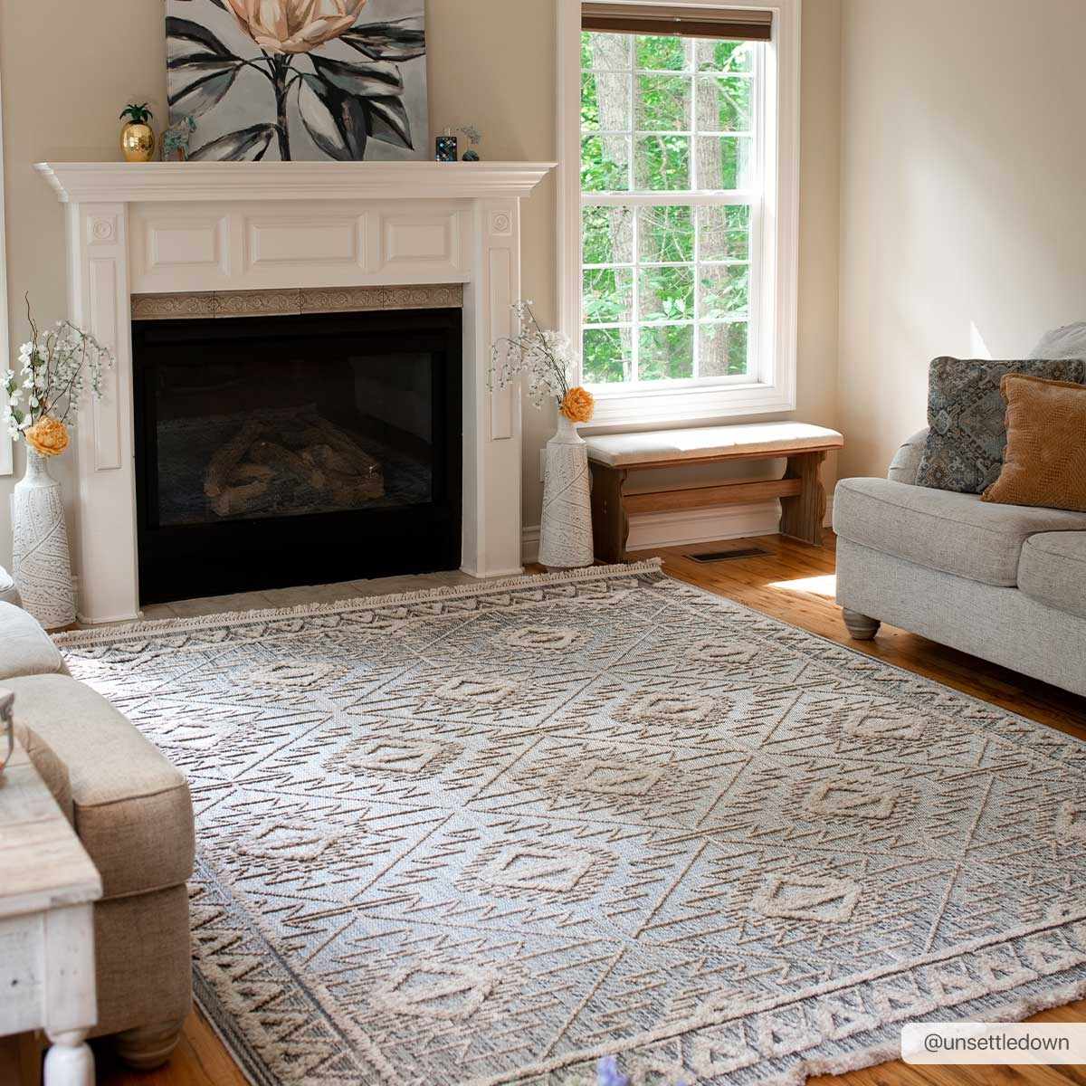 Agoo High-Low Pile Rustic Rug - Image 2