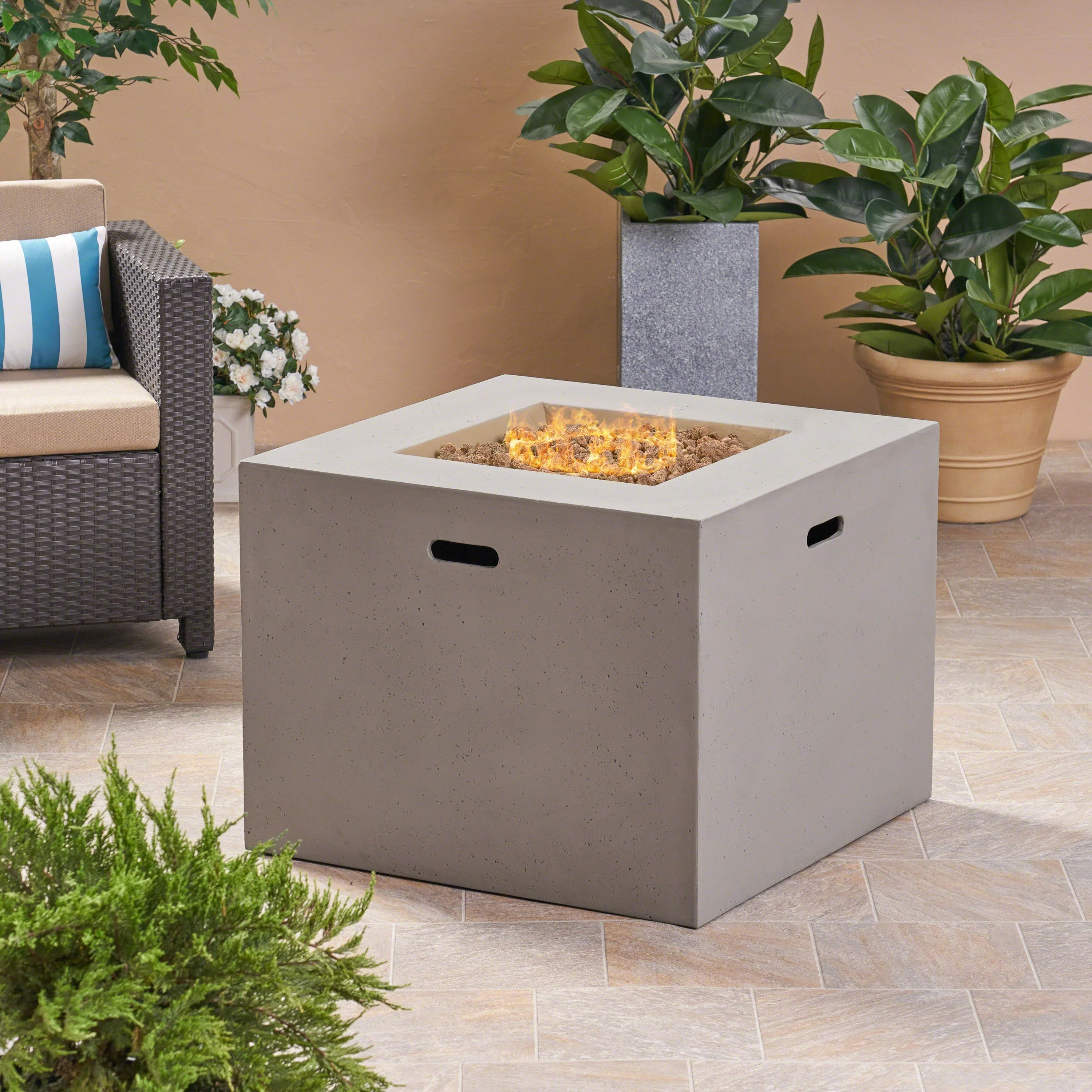 AIDAN 31' Square Fire Pit 40,000 BTU Light Grey Magnesium Oxide 31.25' - Image 5