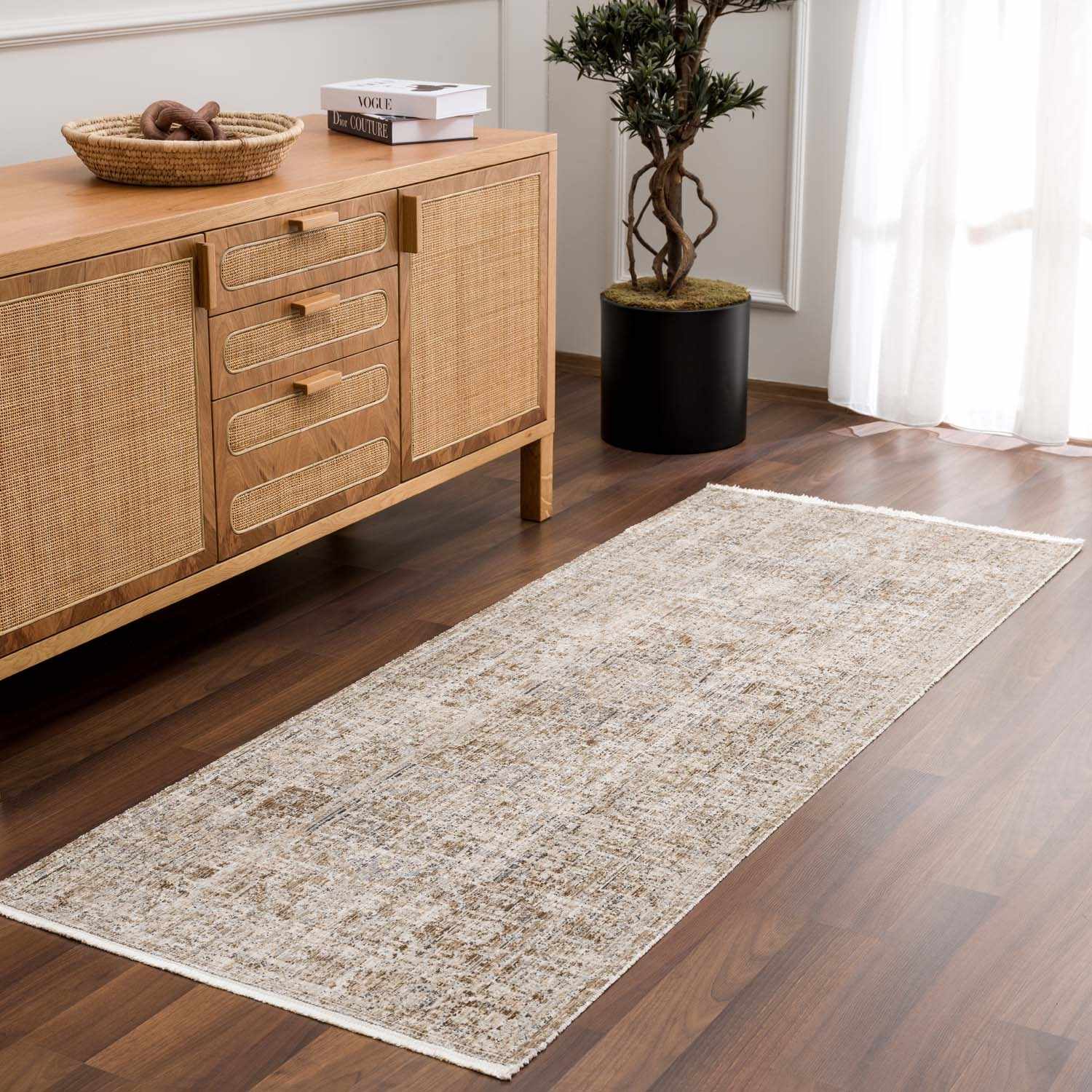 Aistys Washable Area Rug - Image 10