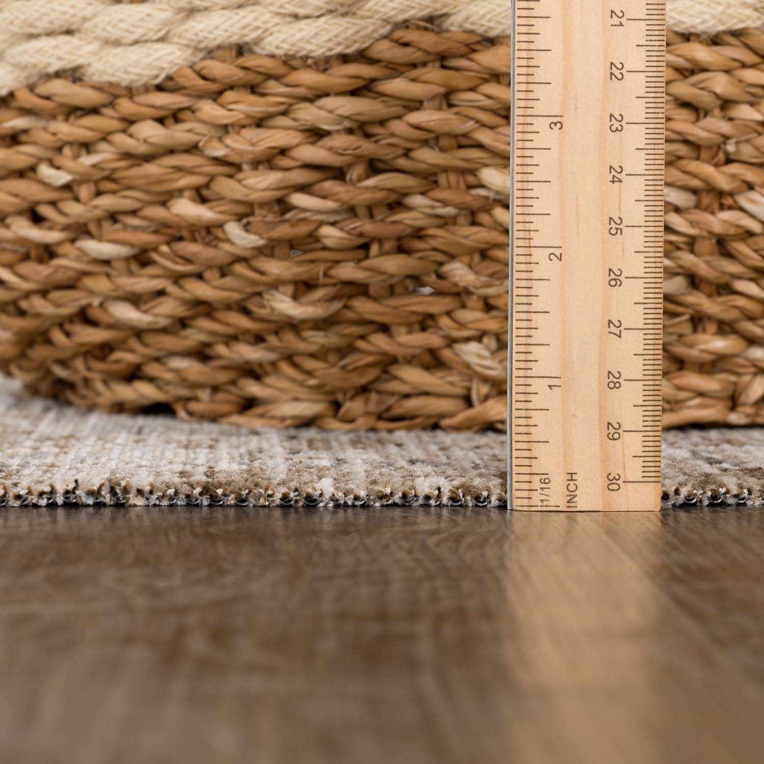 Aistys Washable Area Rug - Image 15
