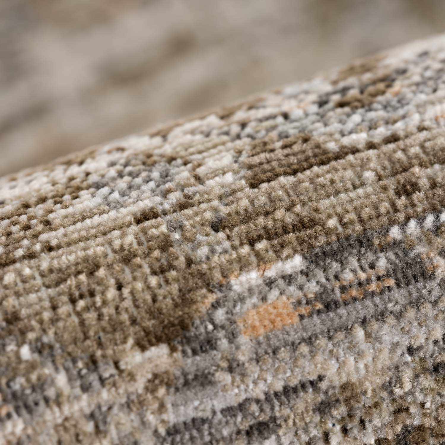 Aistys Washable Area Rug - Image 16