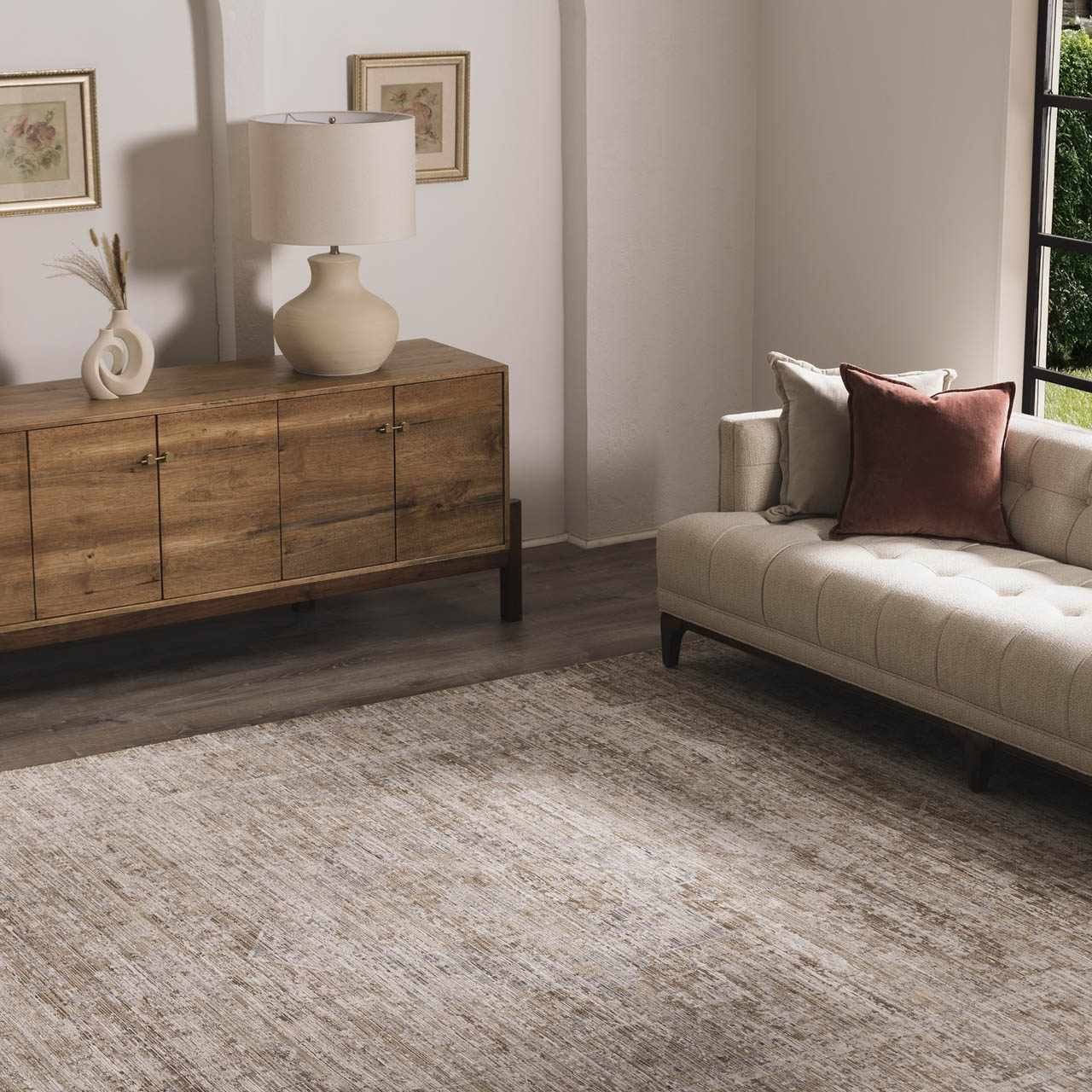 Aistys Washable Area Rug - Image 4