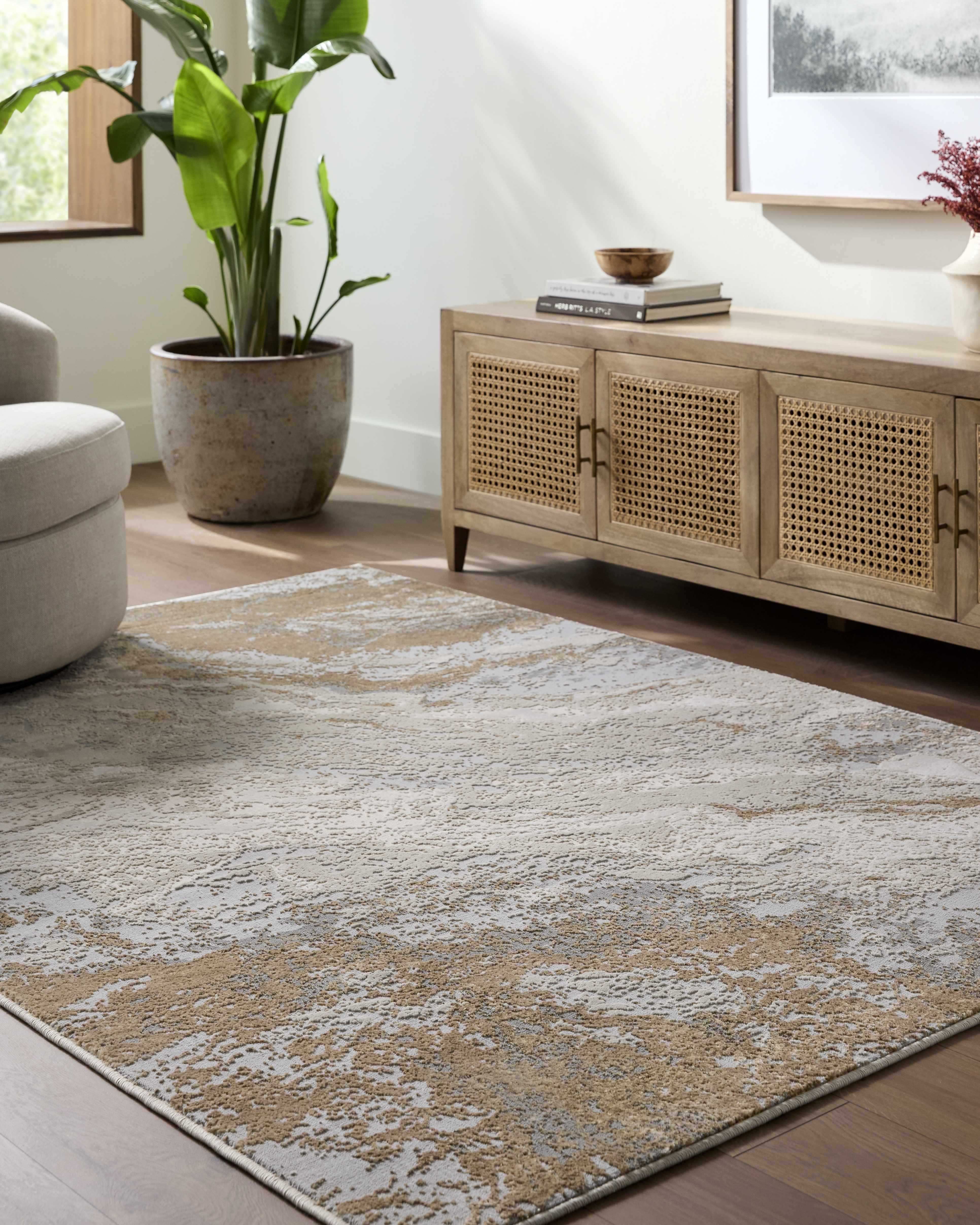Akuchi Area Rug - Image 2