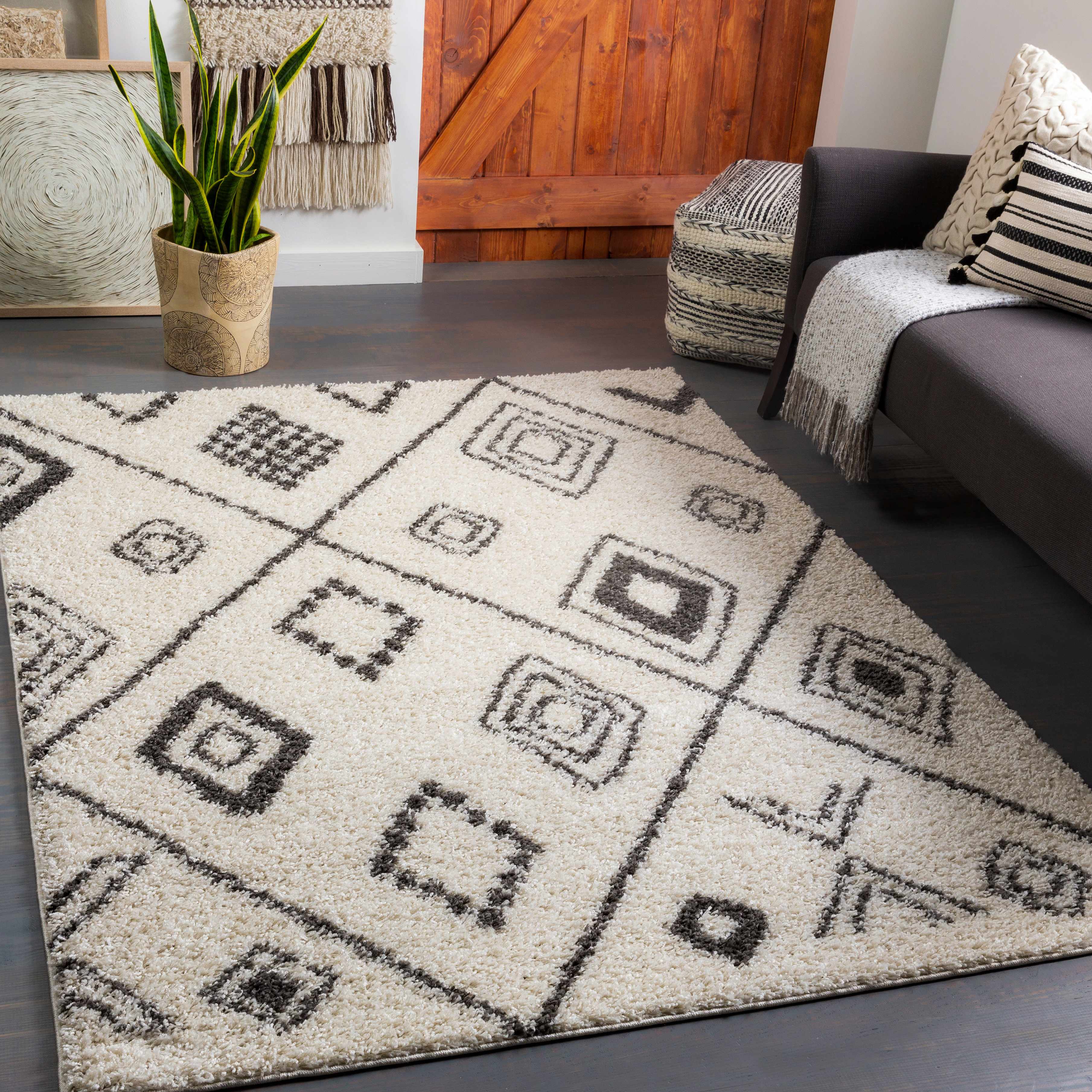 Albury Tribal Trellis Area Carpet - Clearance - Image 2