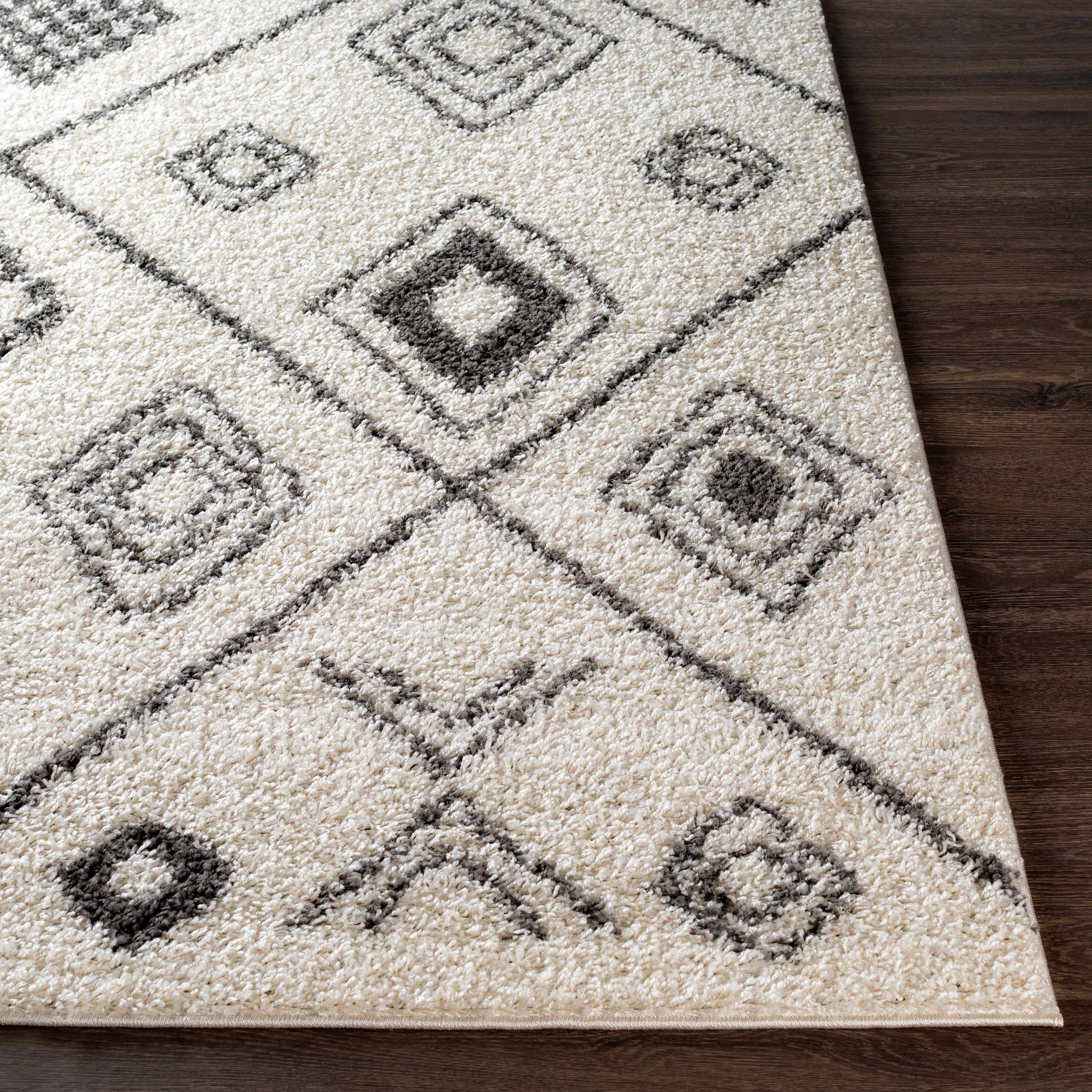 Albury Tribal Trellis Area Carpet - Clearance - Image 3