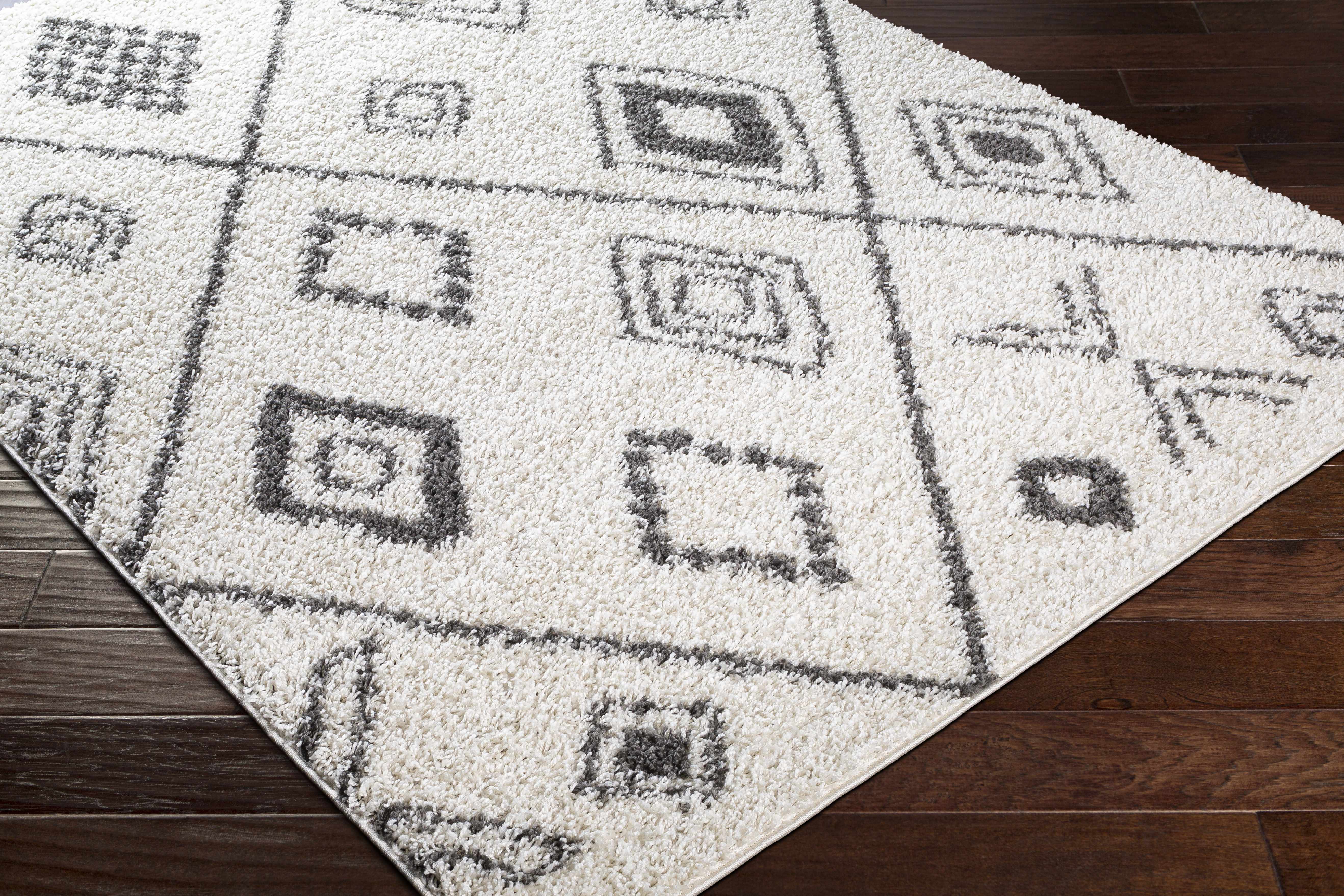Albury Tribal Trellis Area Carpet - Clearance - Image 7