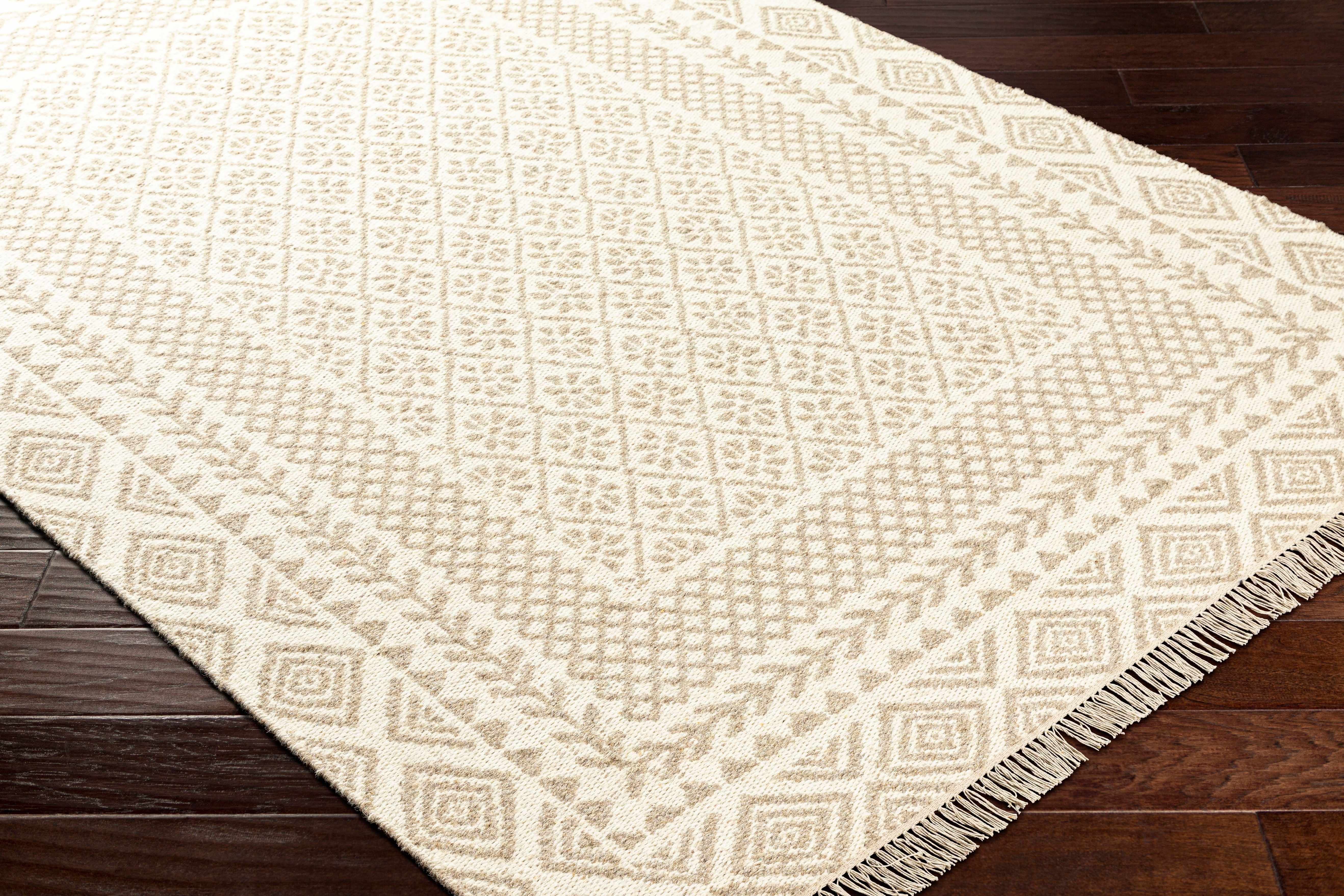 Albus Area Rug - Image 4