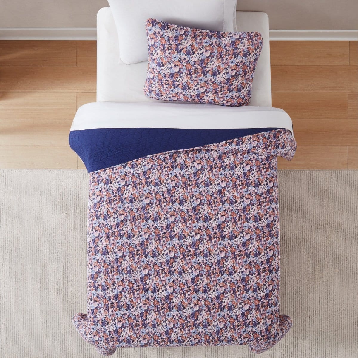 Alicia Camo Floral Cotton Quilt Set - Image 4