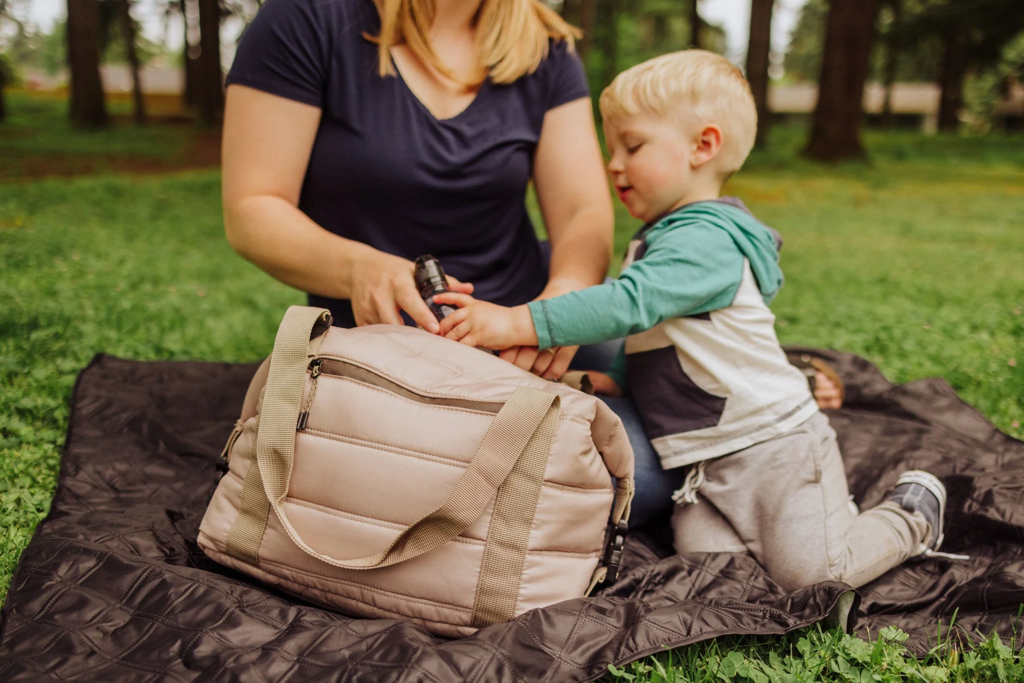 All-Day Insulated Cooler Bag - Image 7