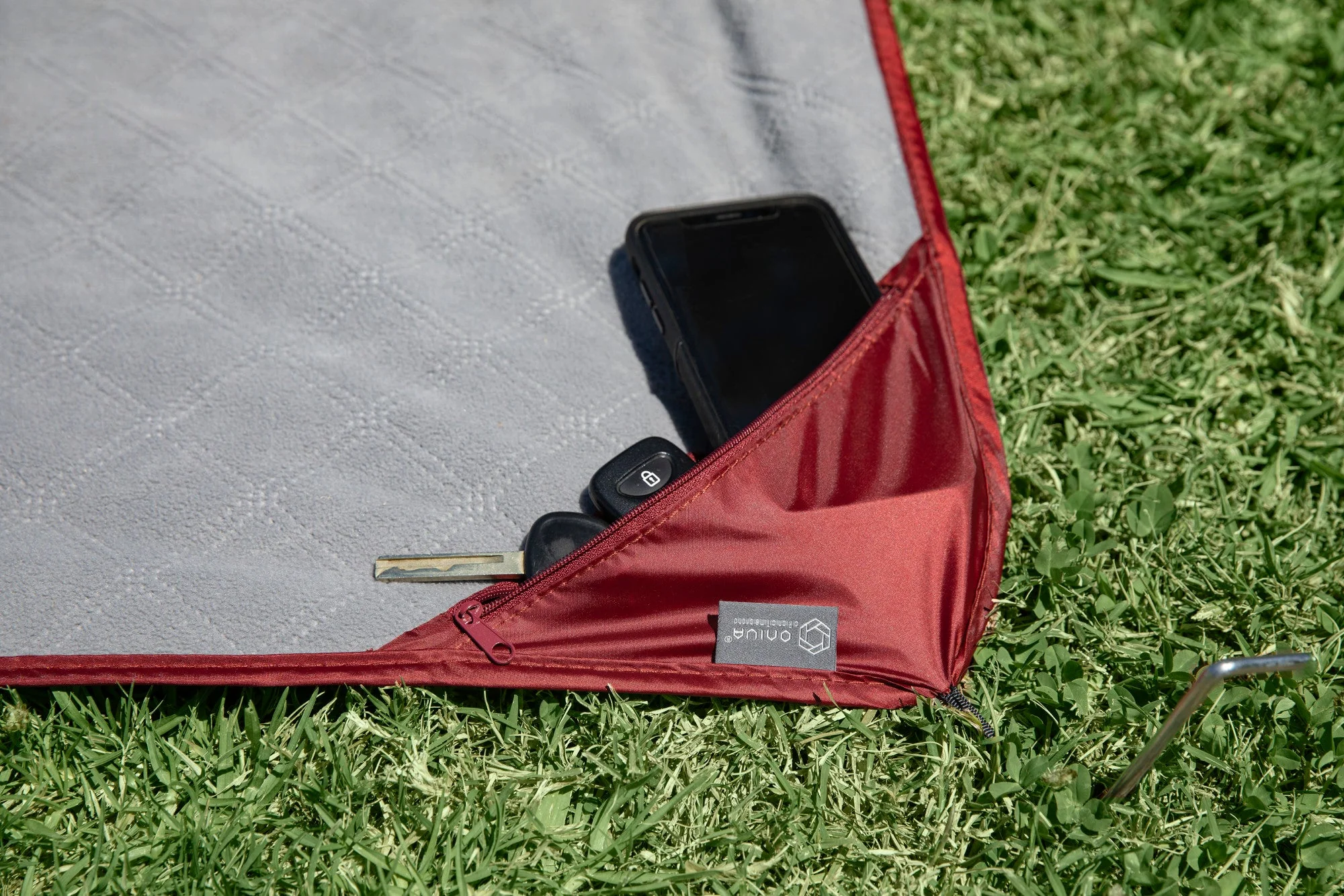 All-Purpose Machine Washable Stadium Blanket - Image 12
