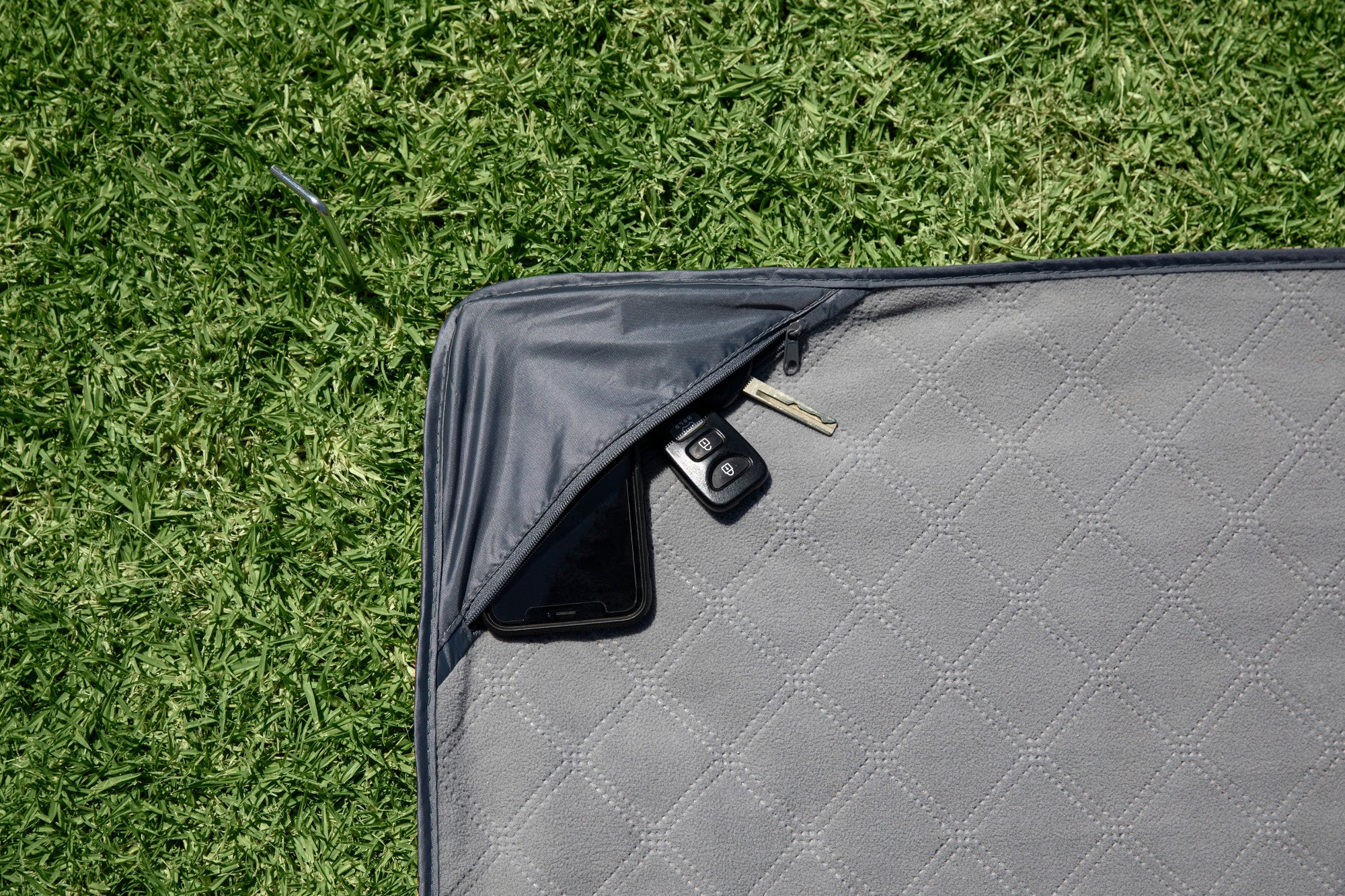All-Purpose Machine Washable Stadium Blanket - Image 20