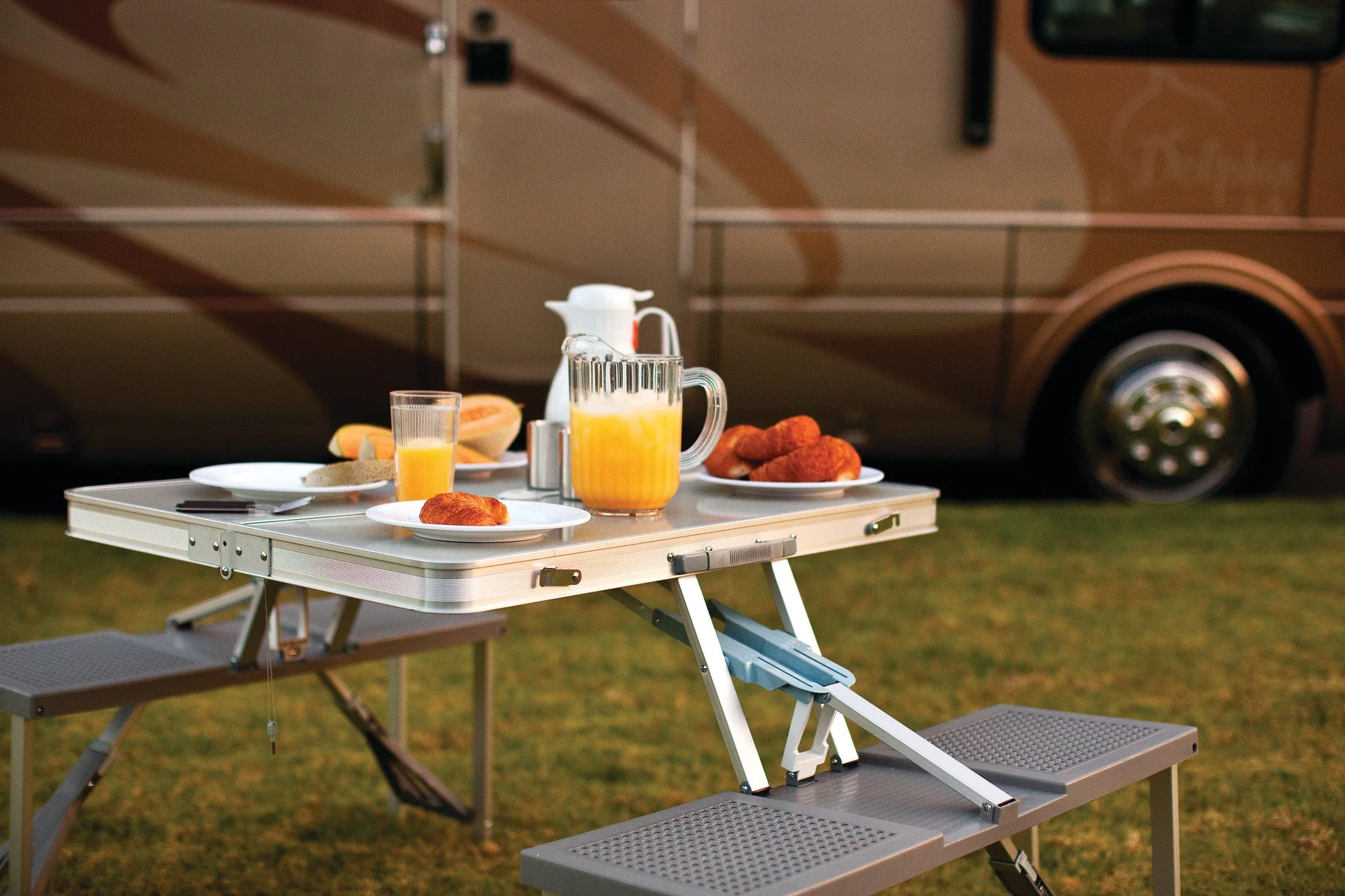 Aluminum Portable Picnic Table with Seats - Image 7