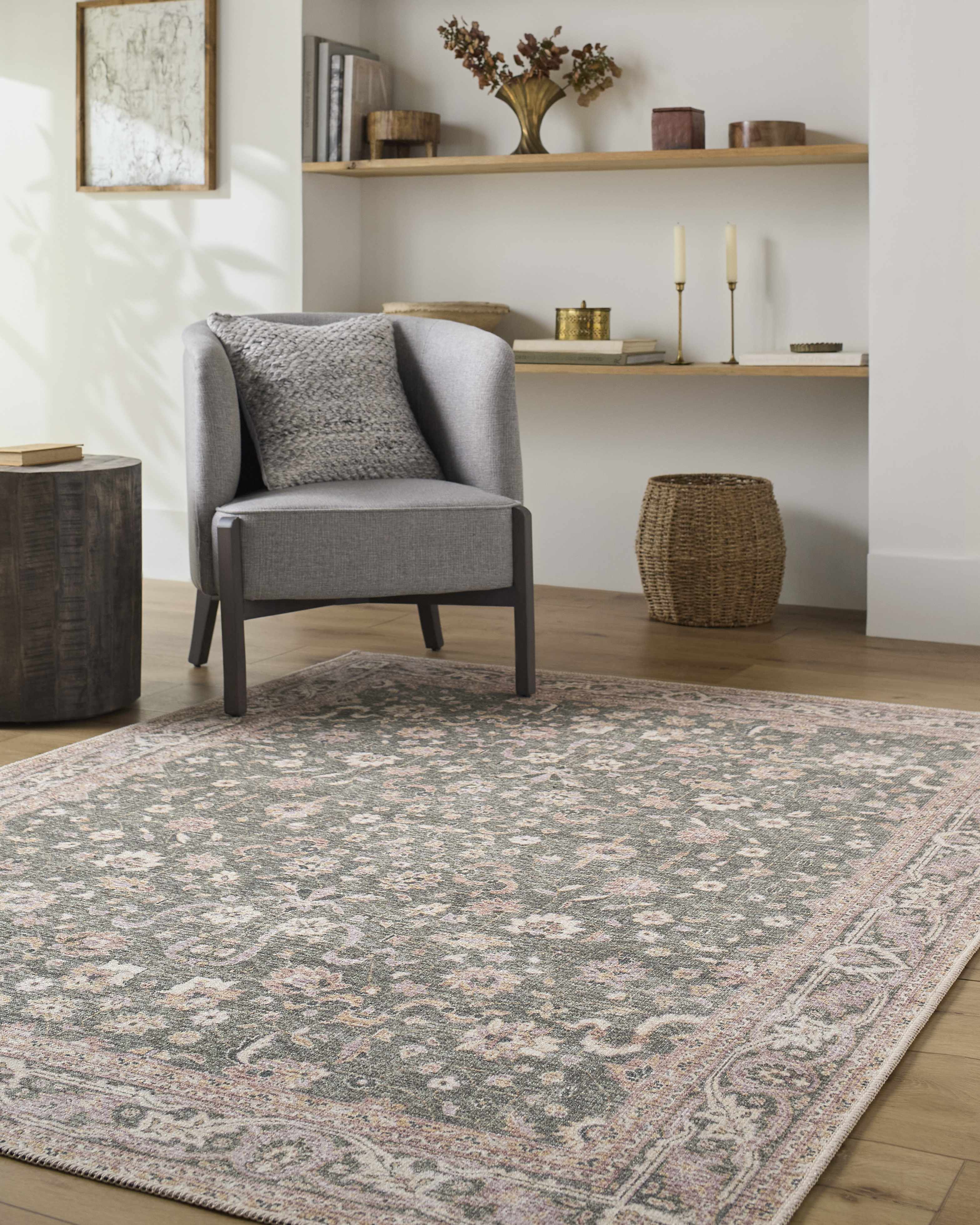 Alyson Vintage Flat Pile Washable Rug - Image 2