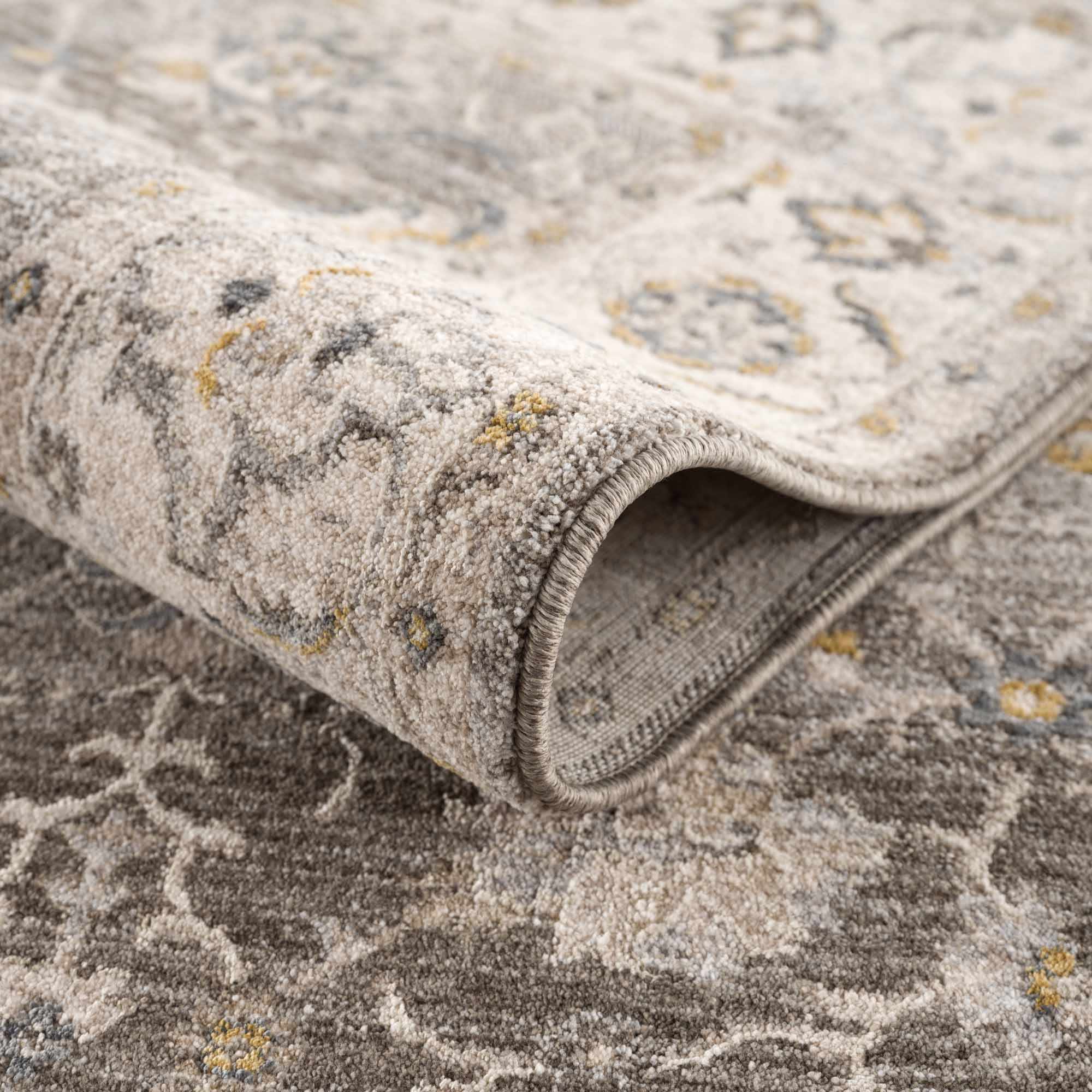 Amaru Green Textured Rug with Fringes - Image 7