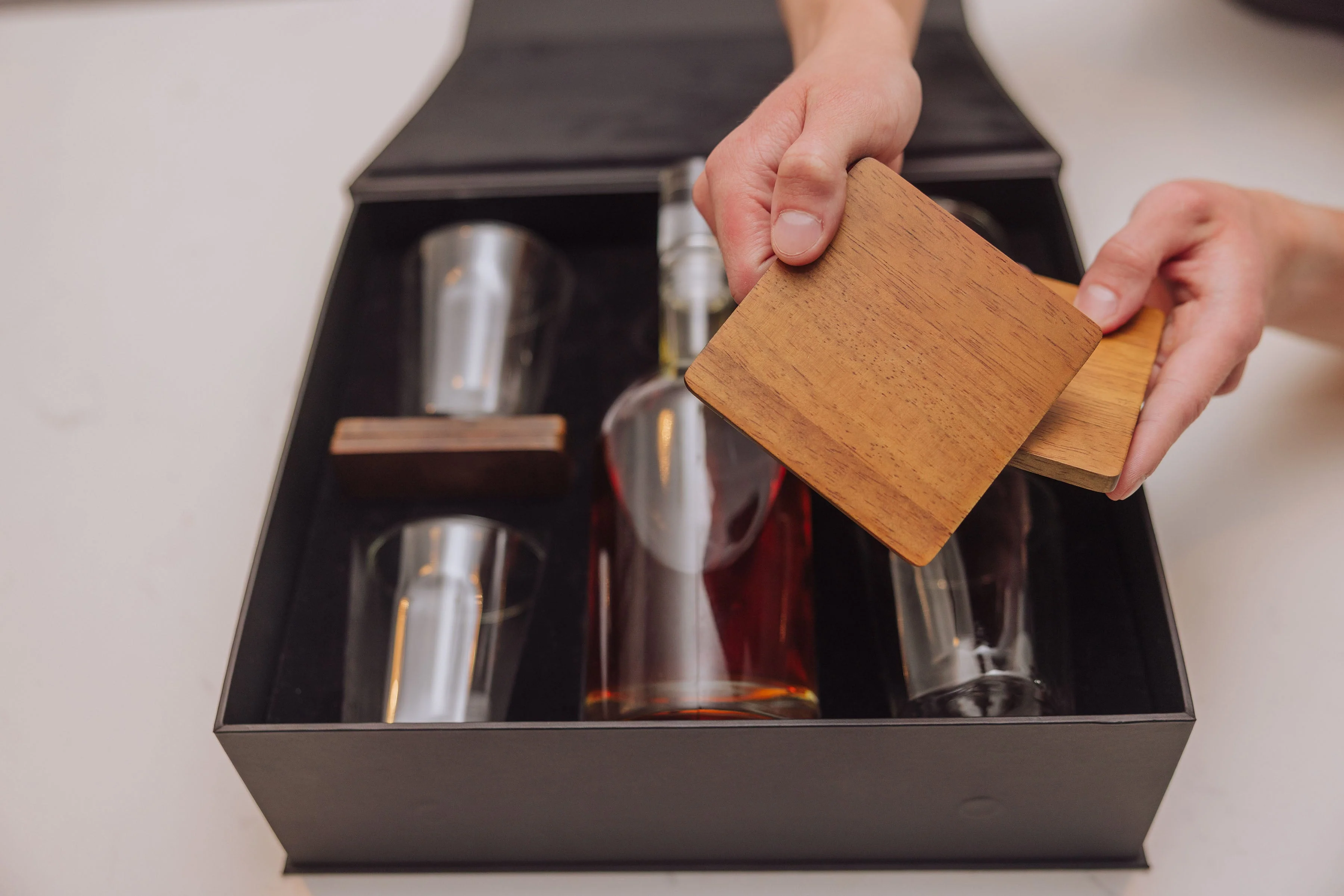 Ambassador Whiskey Box with Decanter and 4 Lowball Glasses - Image 13