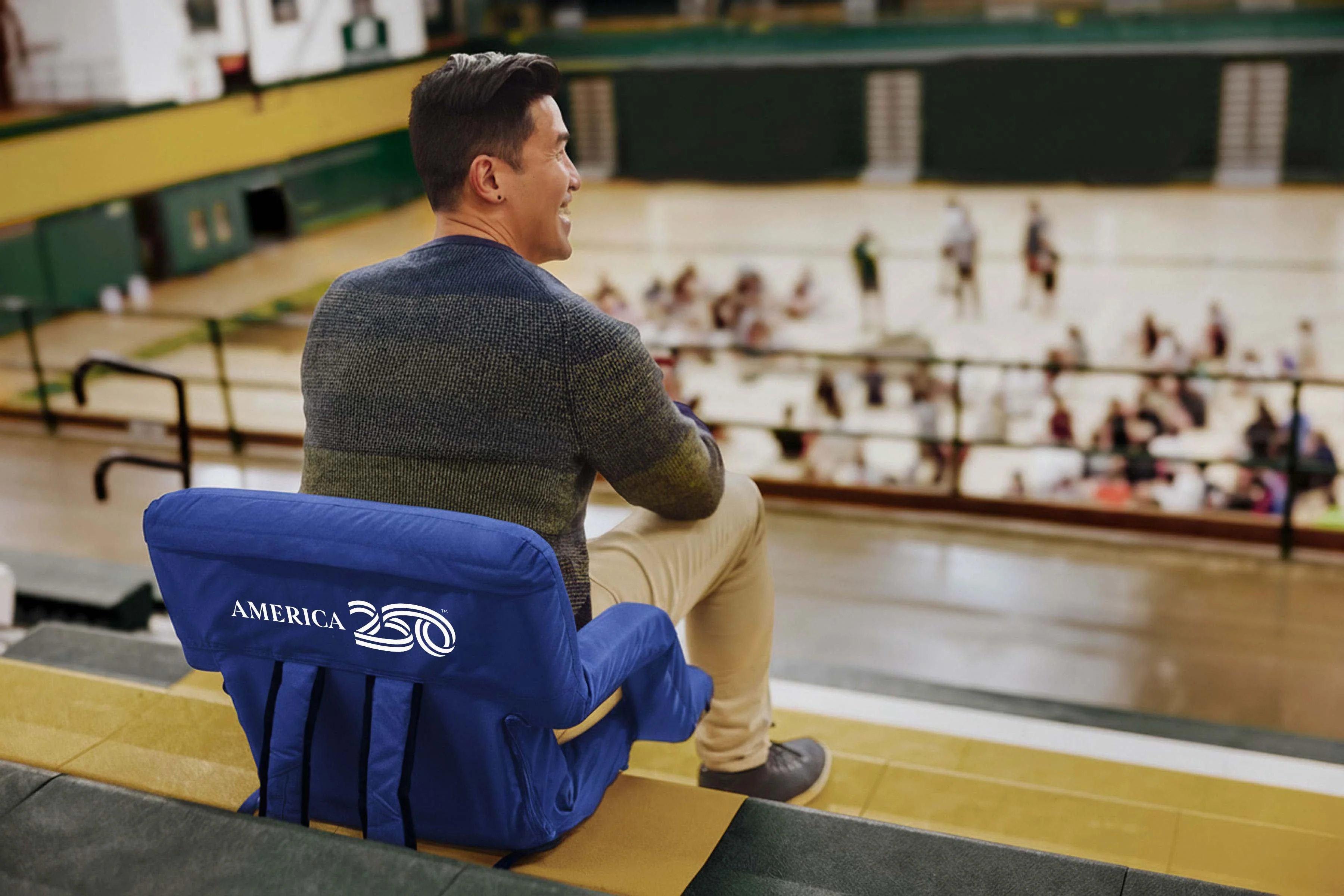 America250 - Ventura Portable Reclining Stadium Seat - Image 2