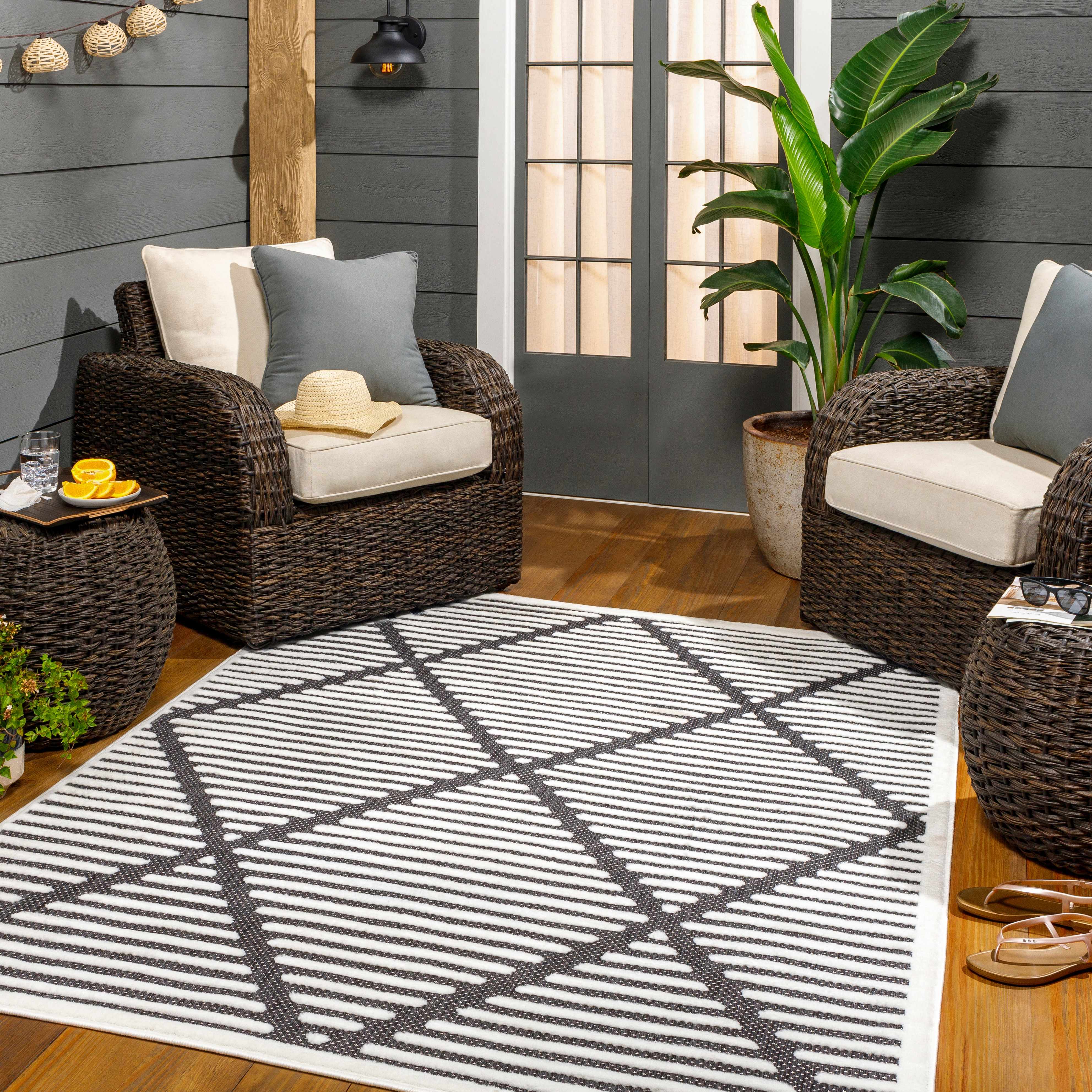 Anah 3D Black Outdoor Rug - Image 13