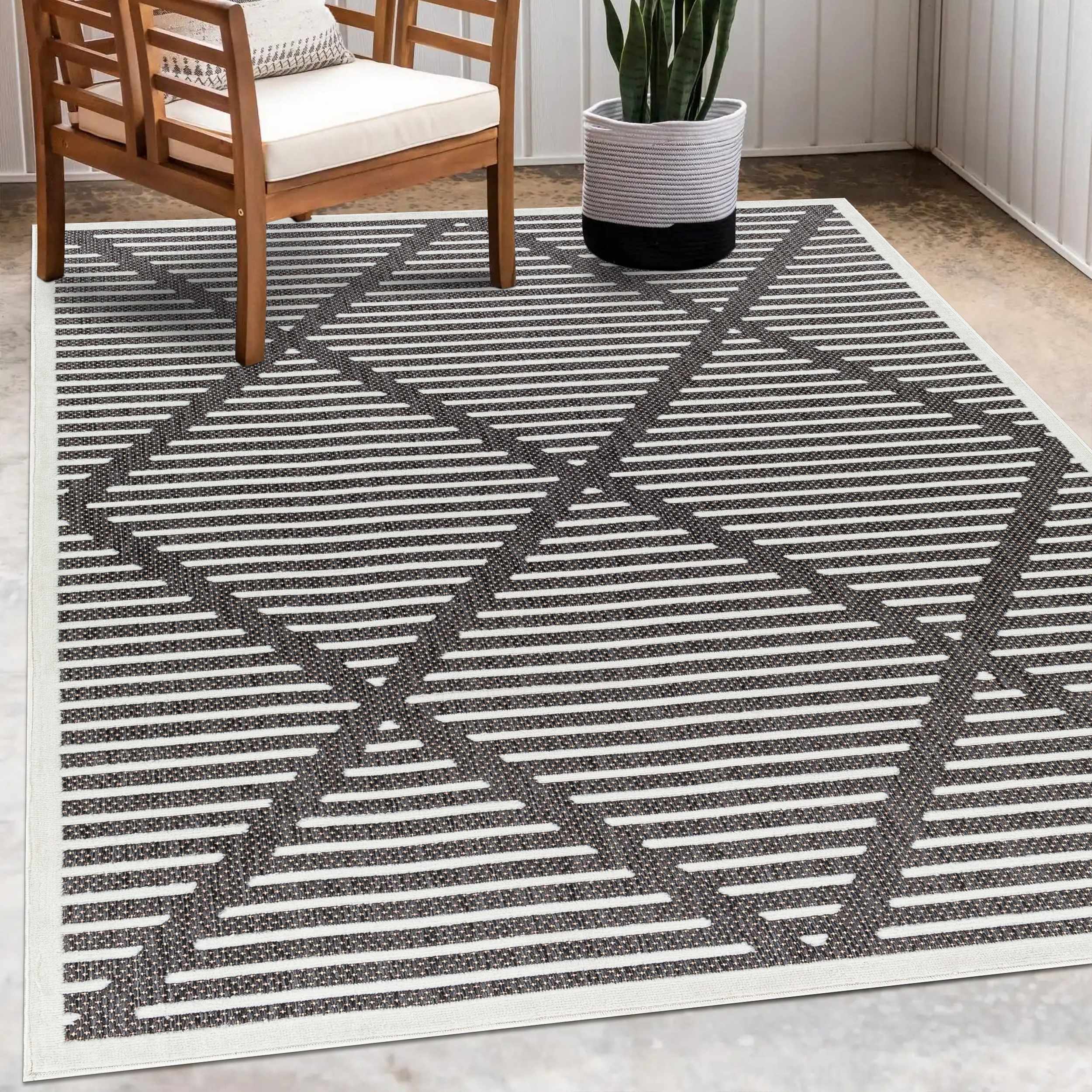 Anah 3D Black Outdoor Rug - Image 20