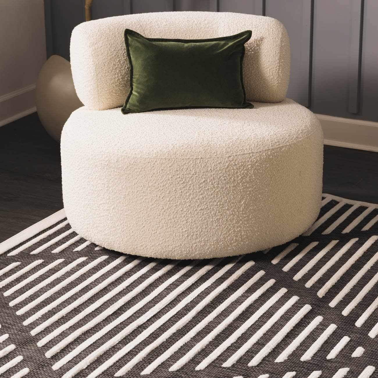 Anah 3D Black Outdoor Rug - Image 21