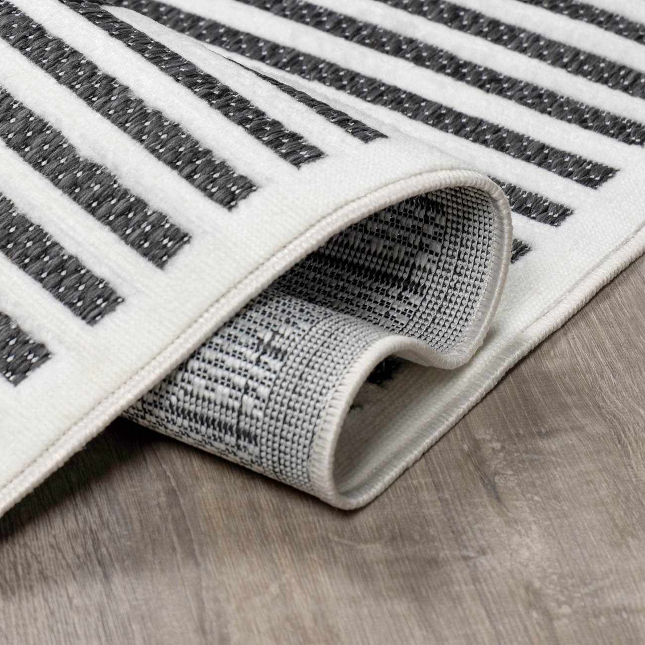 Anah 3D Black Outdoor Rug - Image 8