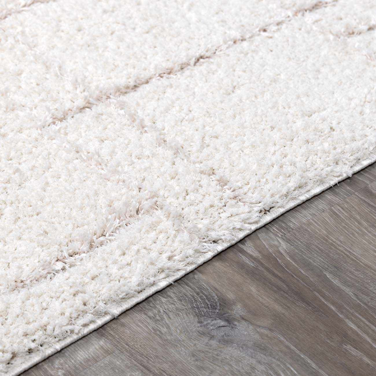 Andia Plush Grid Rug - Clearance - Image 10