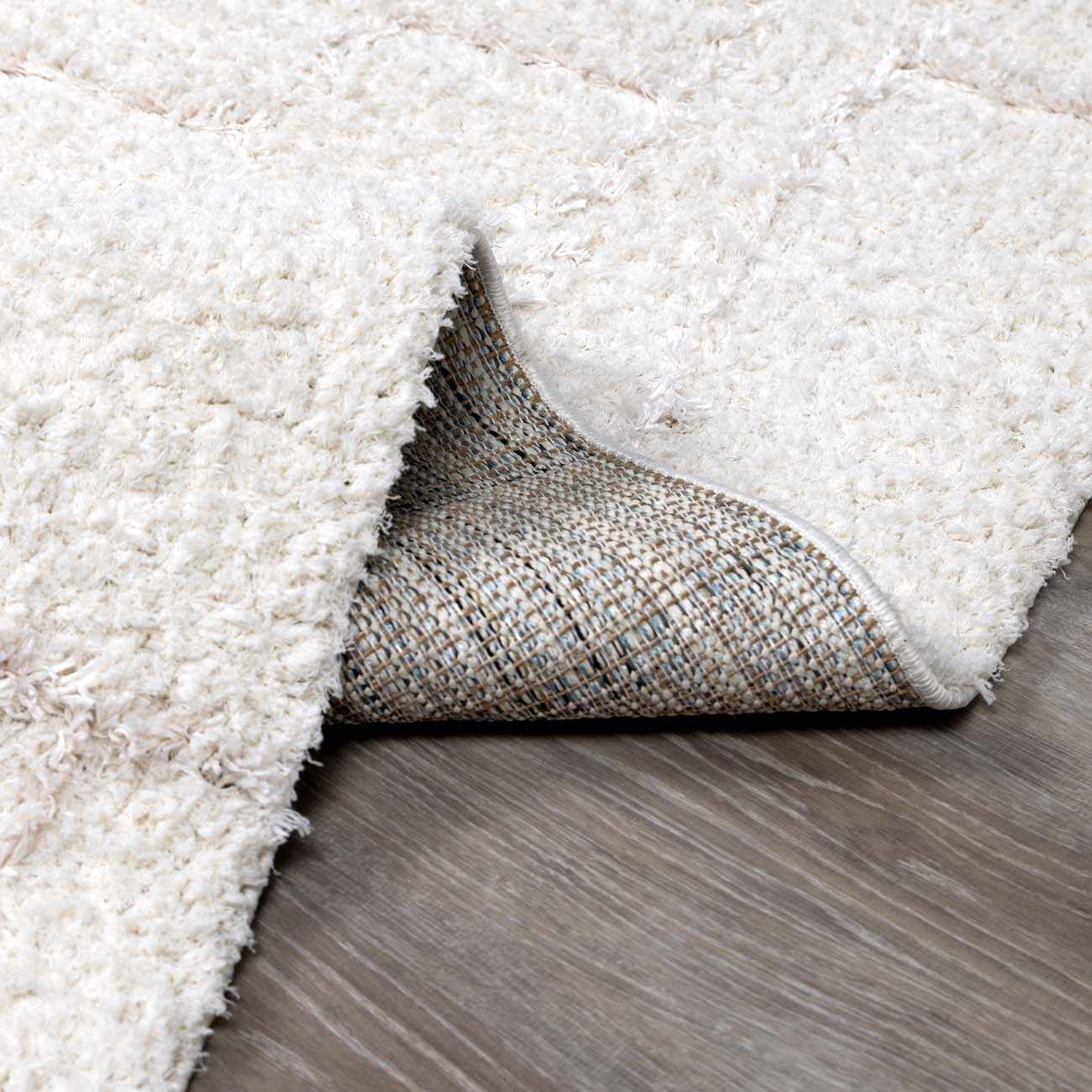 Andia Plush Grid Rug - Clearance - Image 6