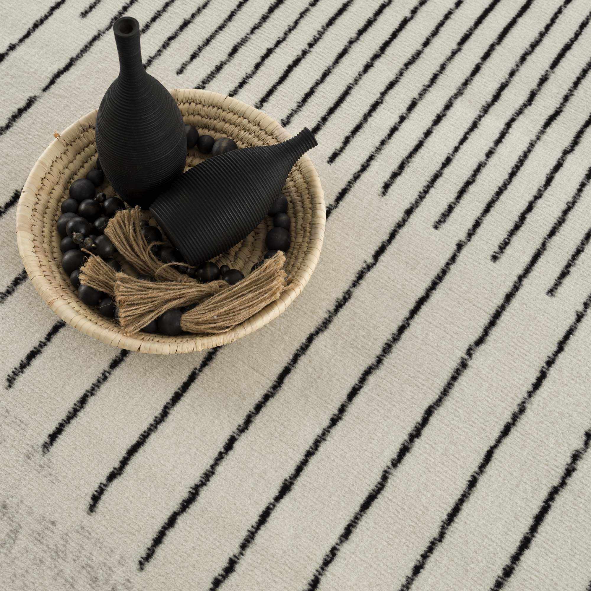 Angus Black&White Geometric Area Rug - Image 12