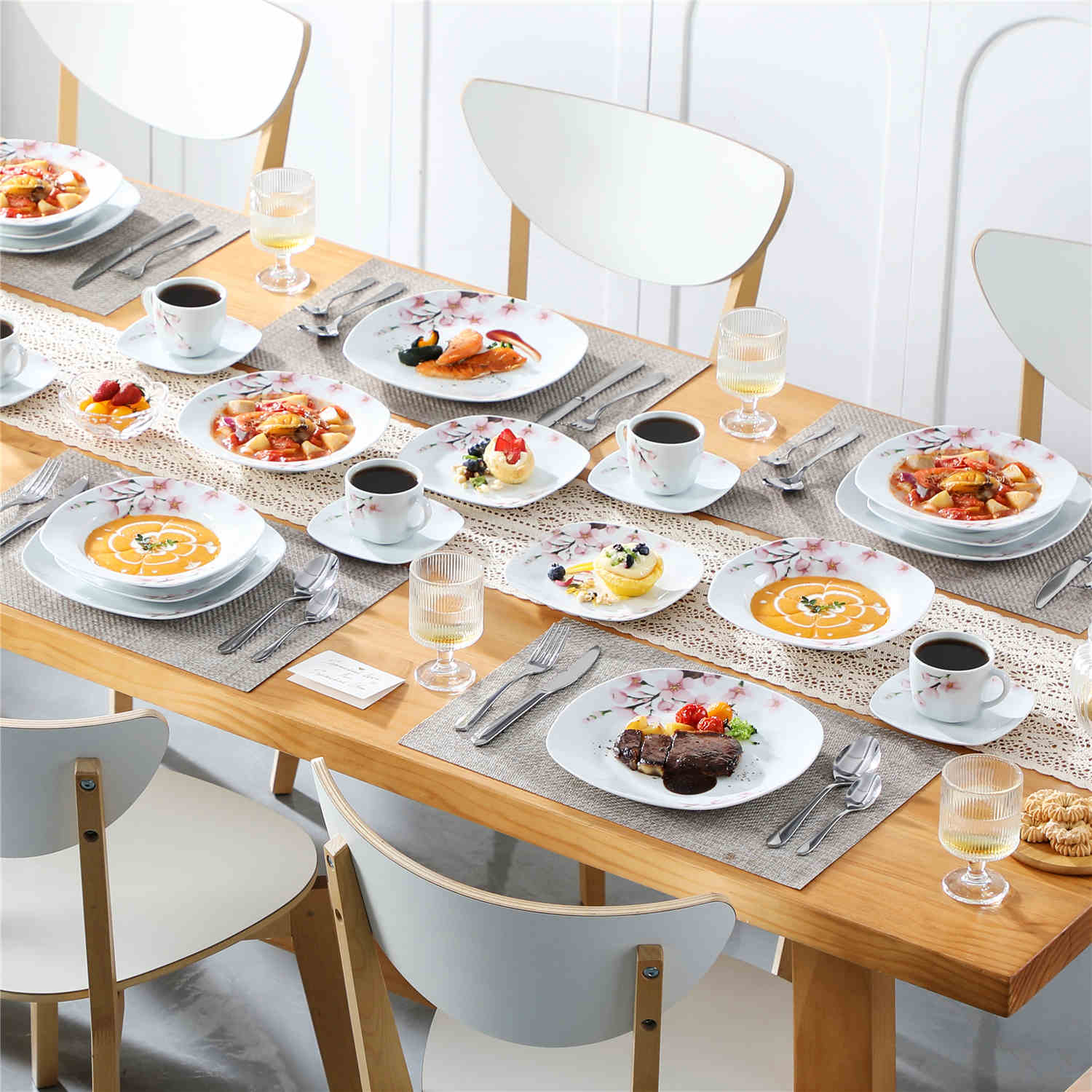 Annie 30 Piece Dinnerware Set - Image 5