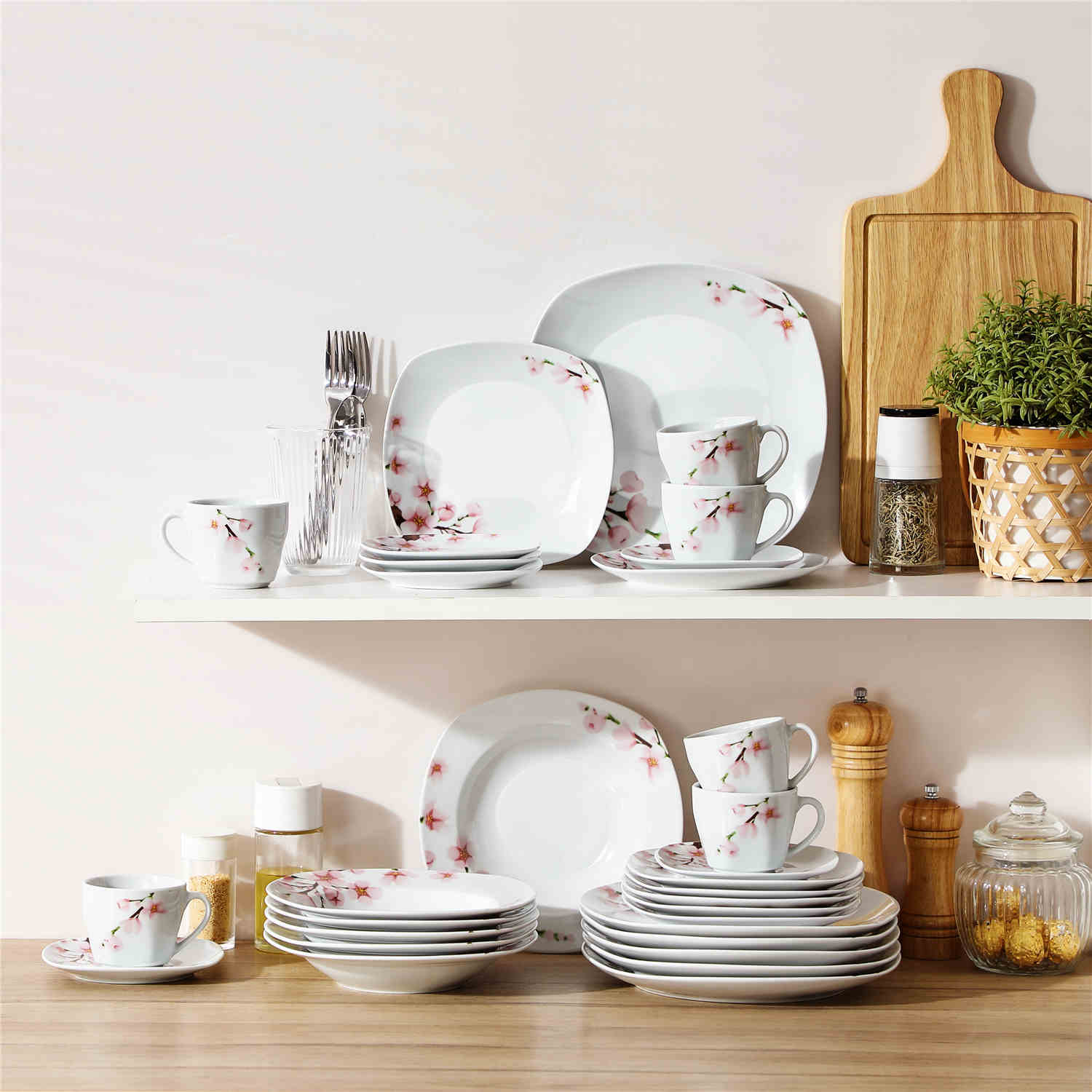 Annie 30 Piece Dinnerware Set - Image 6