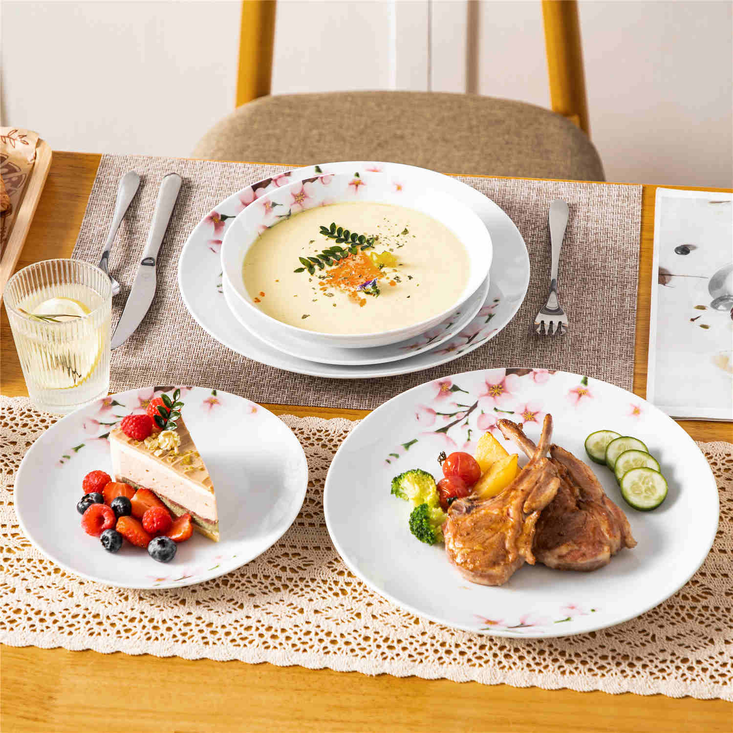 Annie Round 18 Piece Dinnerware Set - Image 4