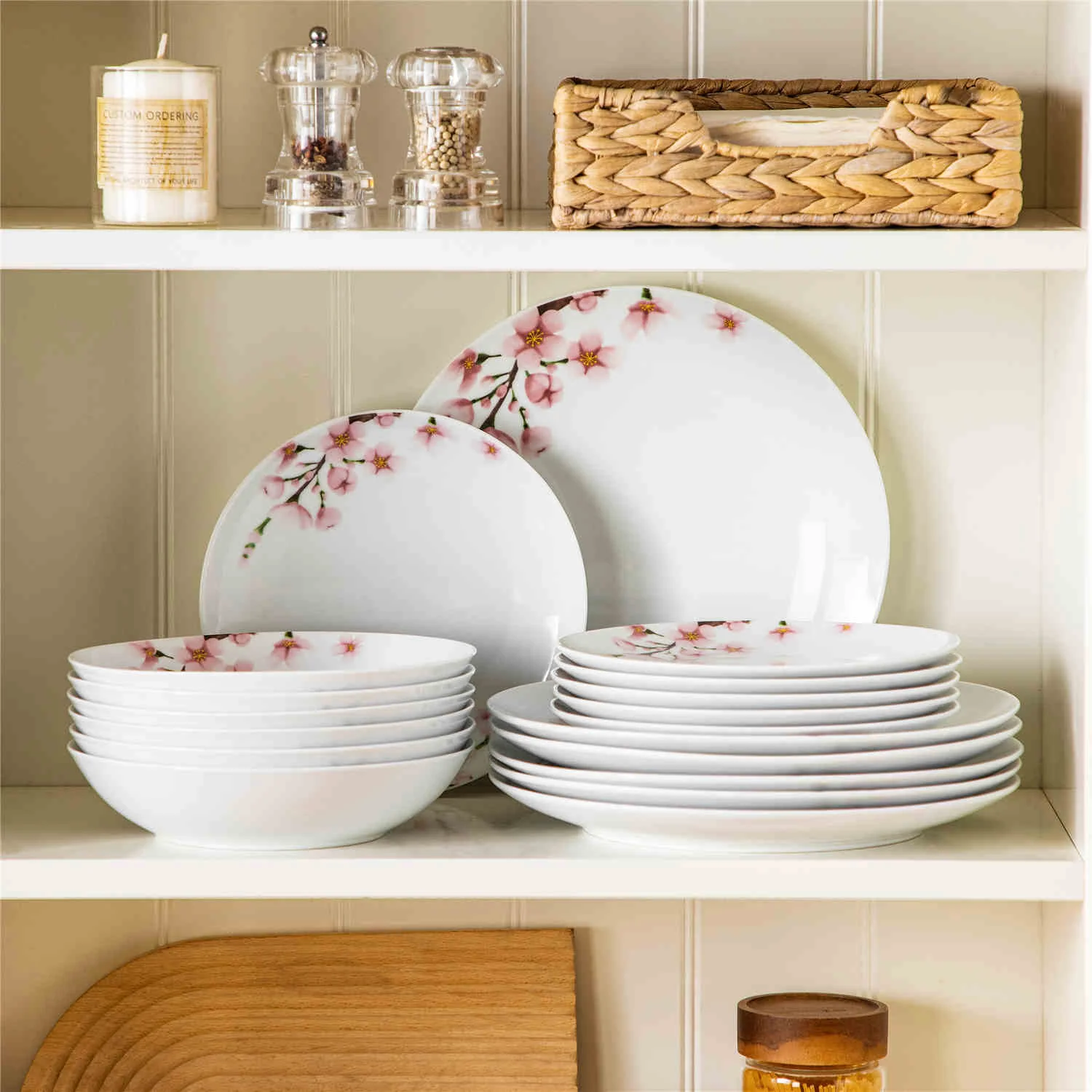 Annie Round 18 Piece Dinnerware Set - Image 6