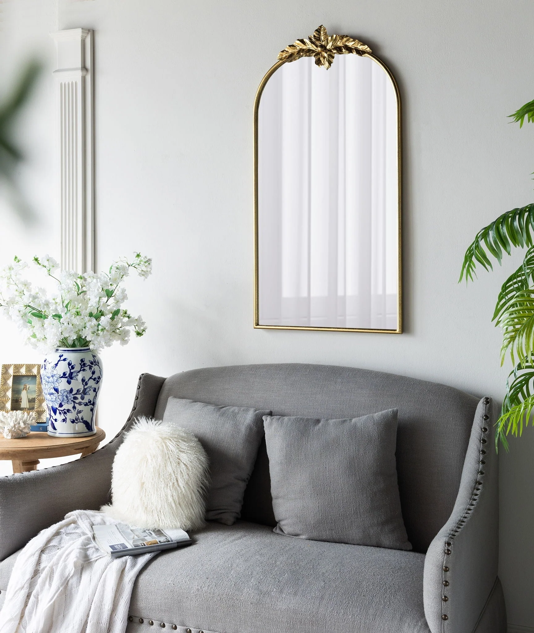 Arched Wall Mirror with Metal Frame - Image 14