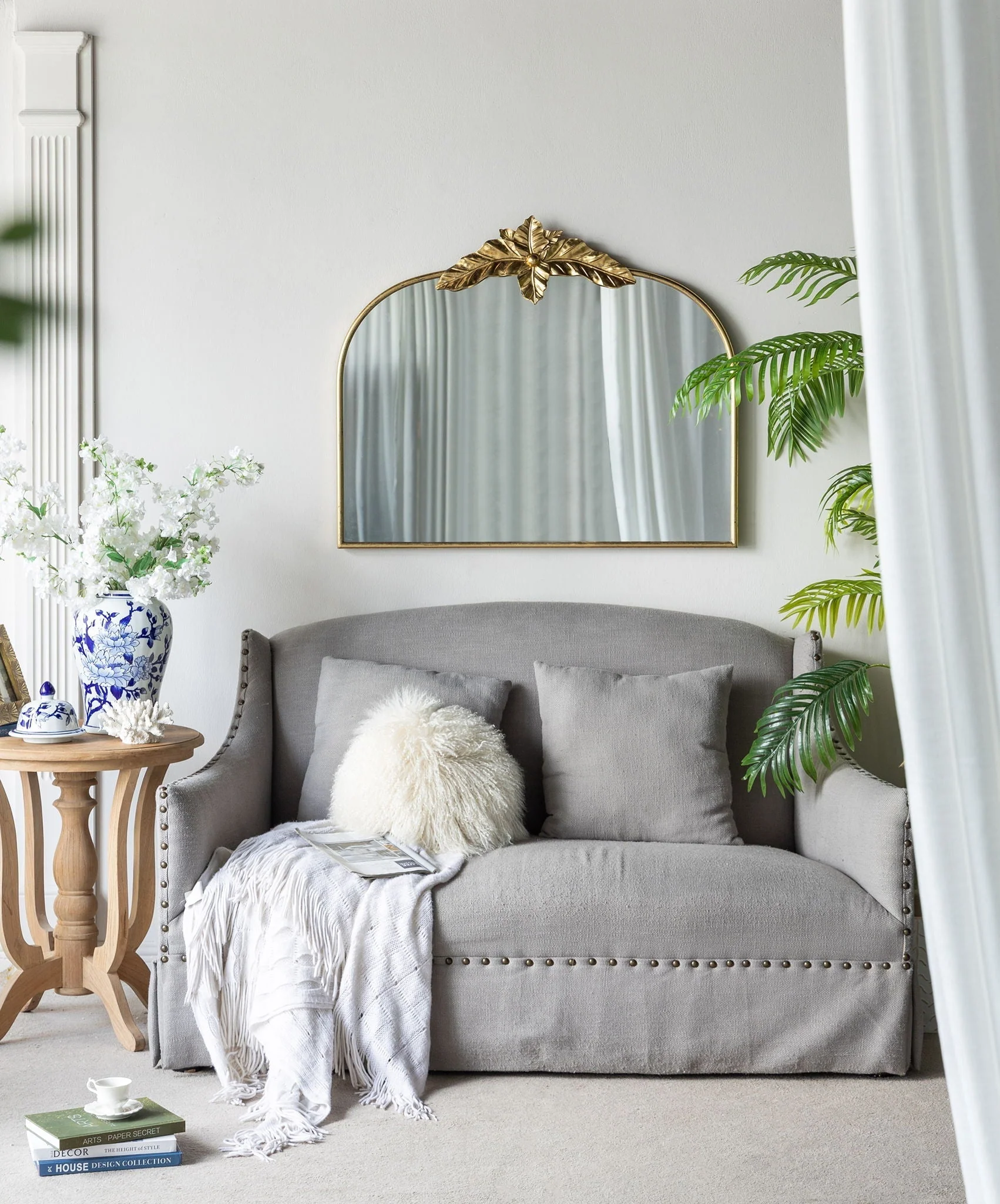 Arched Wall Mirror with Metal Frame - Image 19