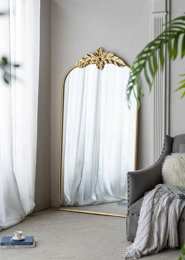 Arched Wall Mirror with Metal Frame - Image 36