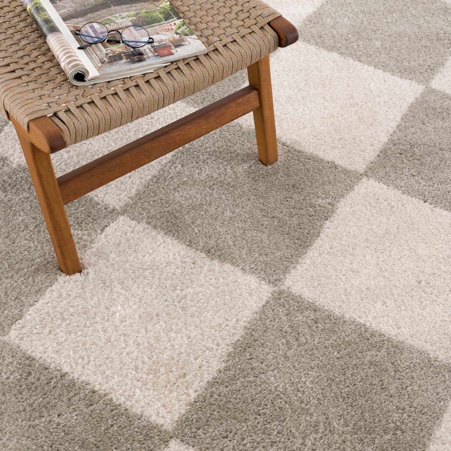 Arilla Gray Washable Diamond Area Rug - Image 9