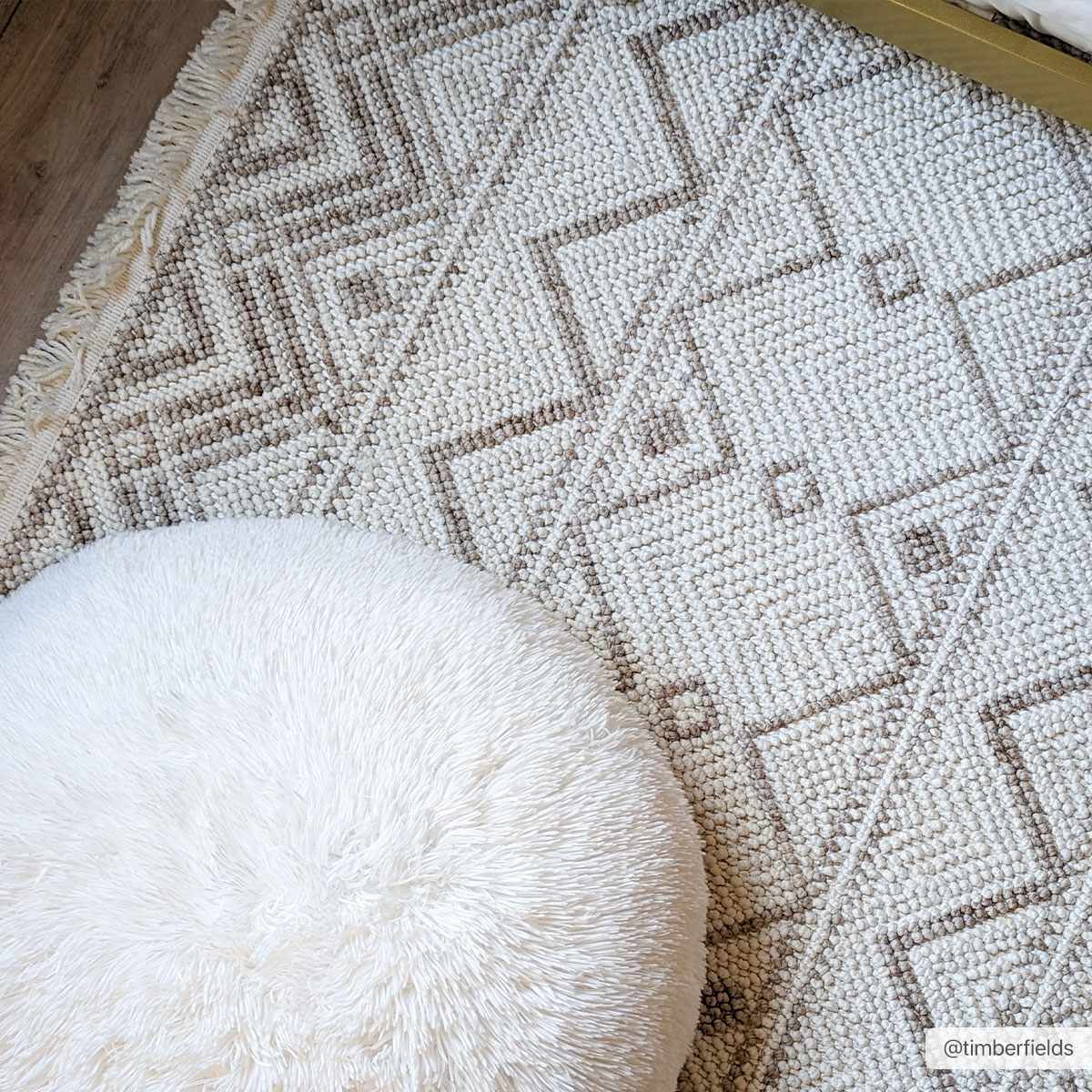 Armen Area Rug - Image 3