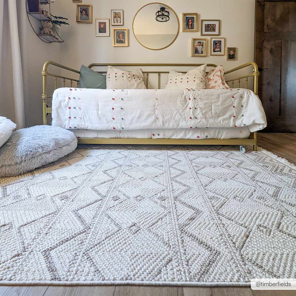 Armen Area Rug - Image 4