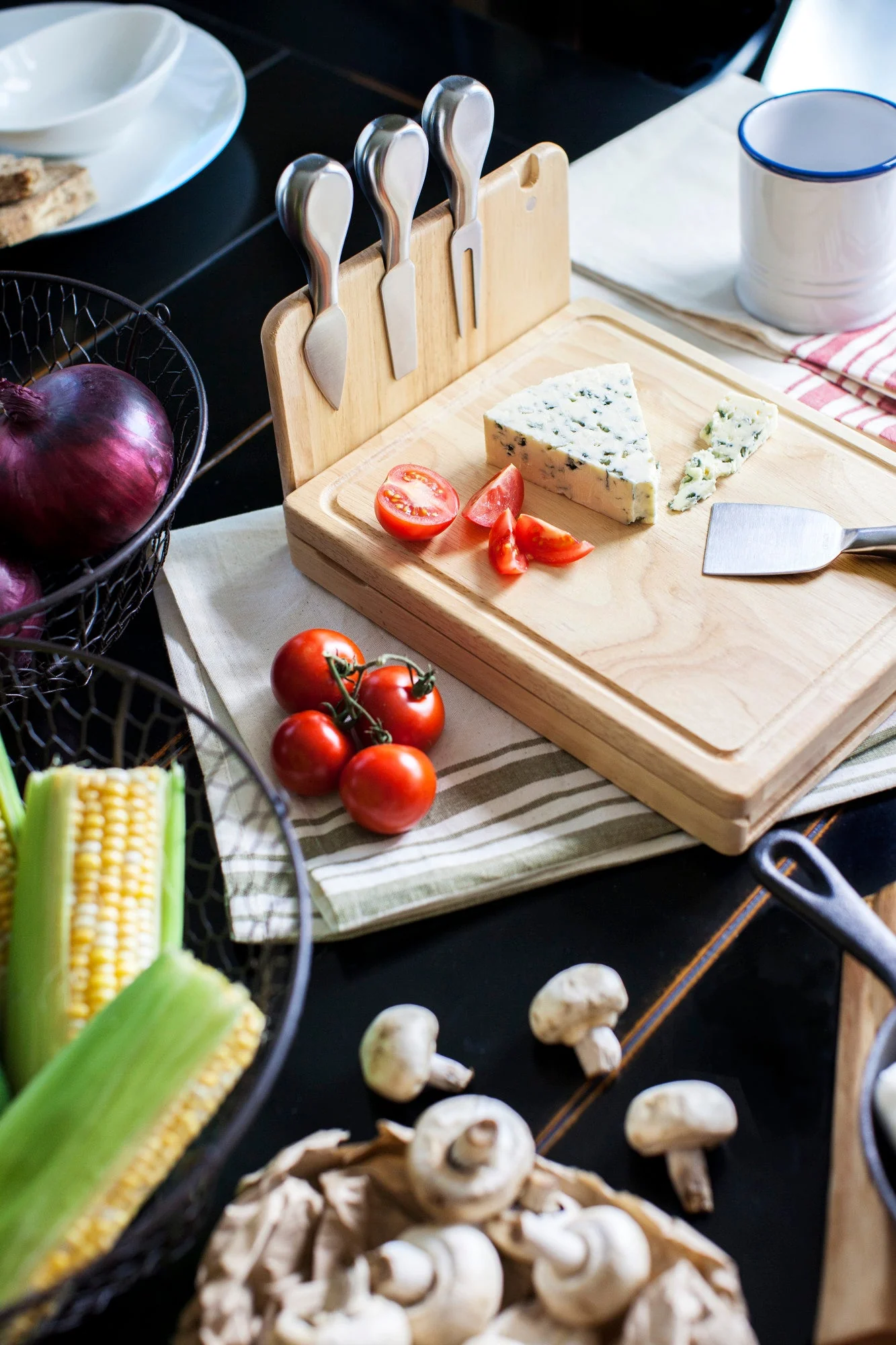 Asiago Cheese Cutting Board & Tools Set - Image 4