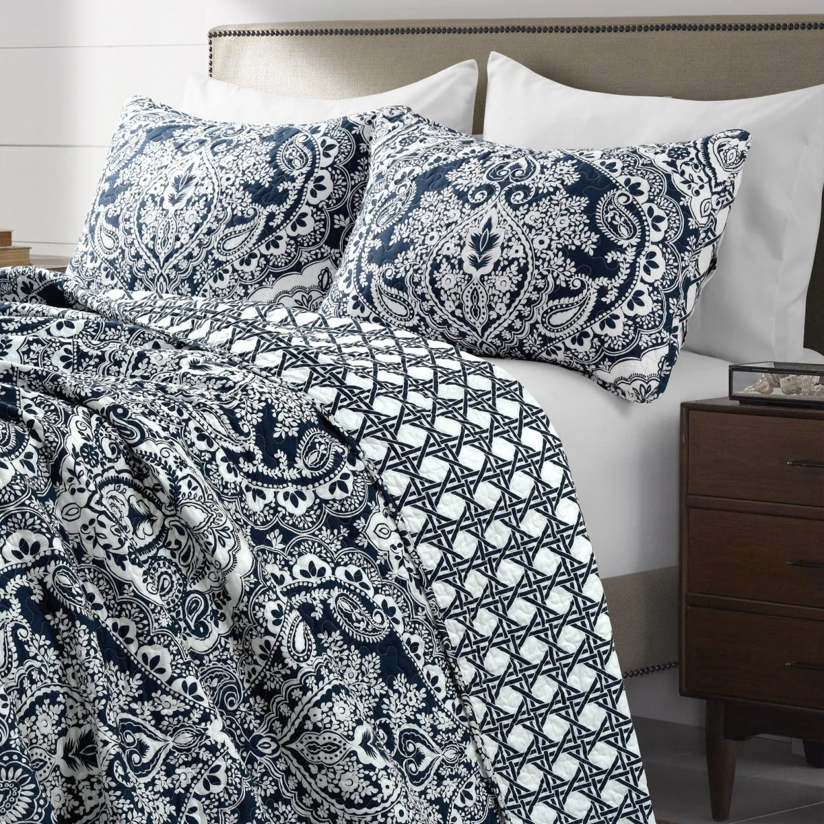 Aubree 3 Piece Quilt Set - Image 7