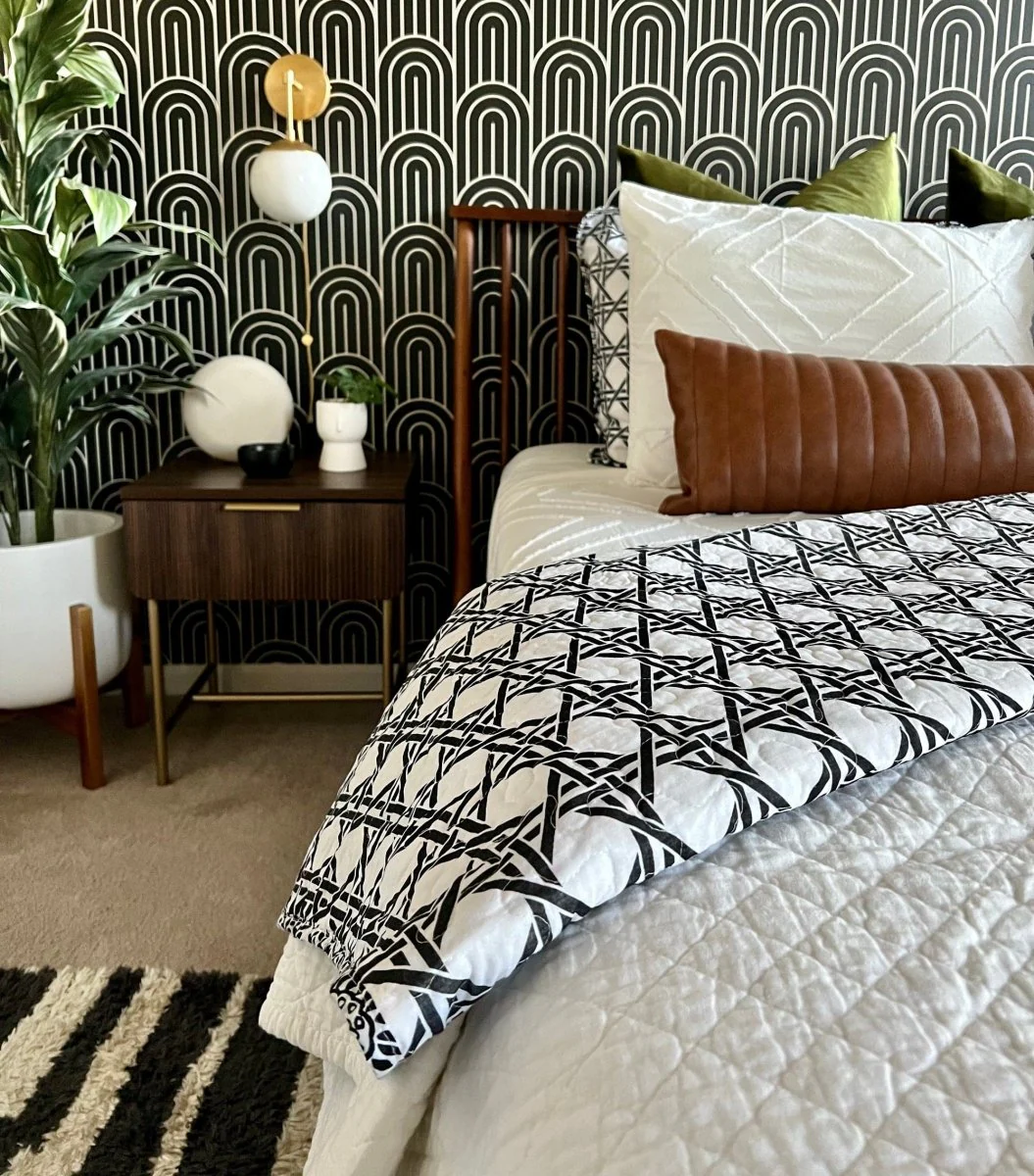 Aubree 3 Piece Quilt Set - Image 8