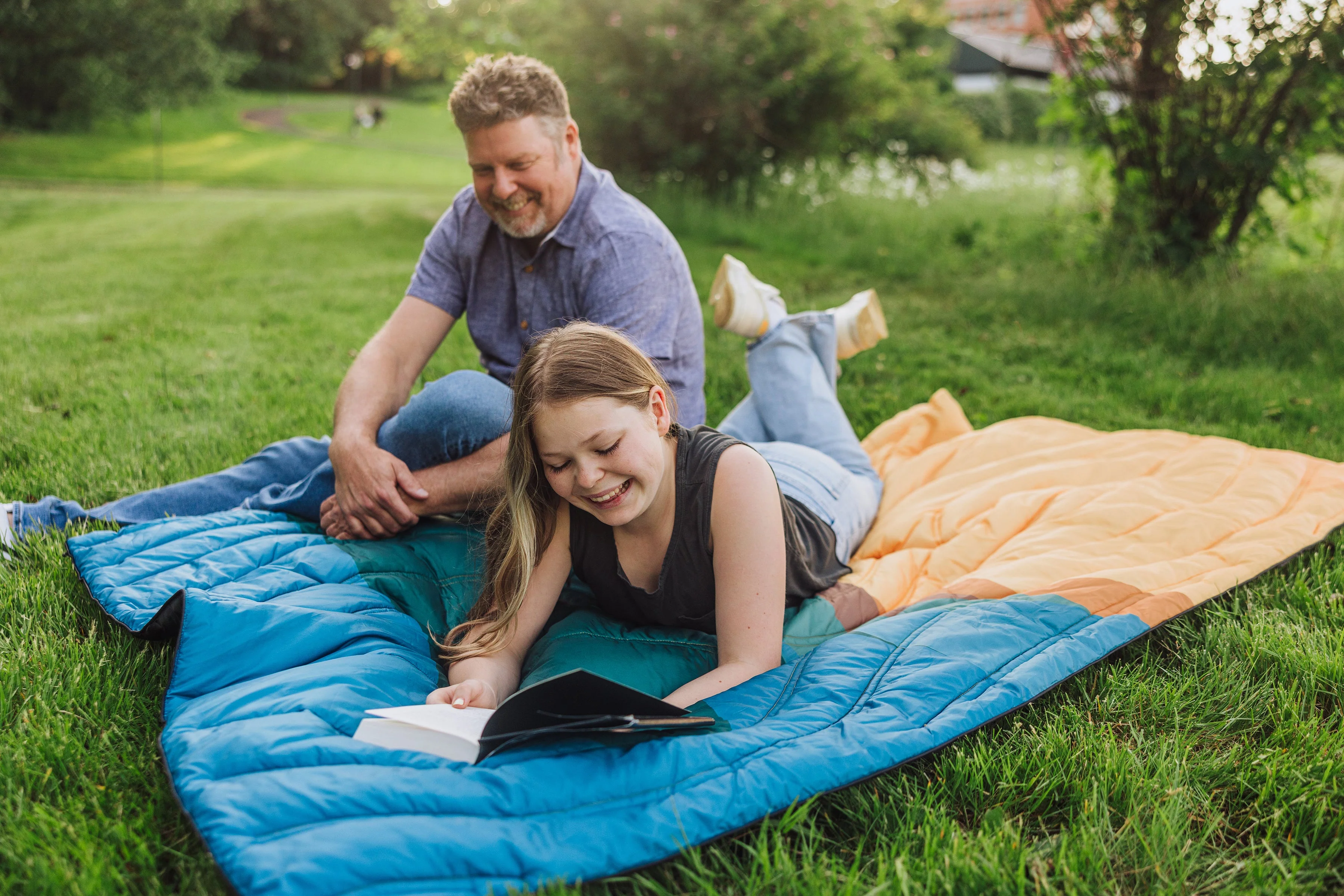 Aura Outdoor Puffer Blanket - Image 23