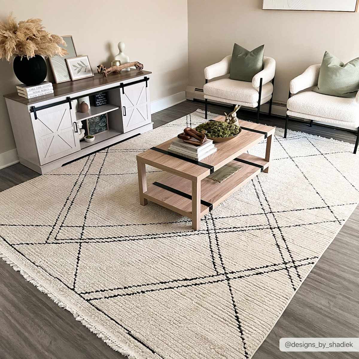 Ausca Area Rug - Clearance - Image 2