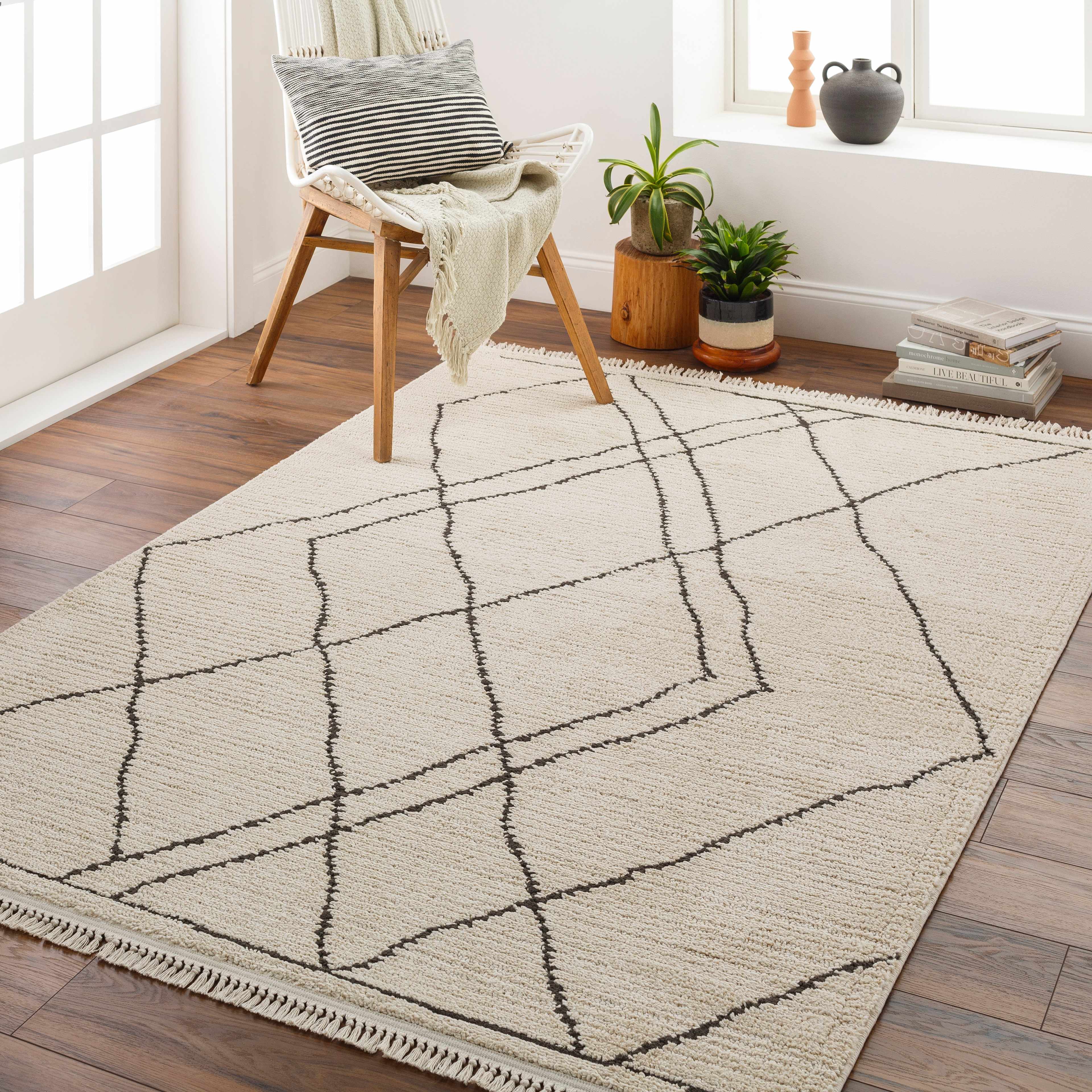 Ausca Area Rug - Clearance - Image 4