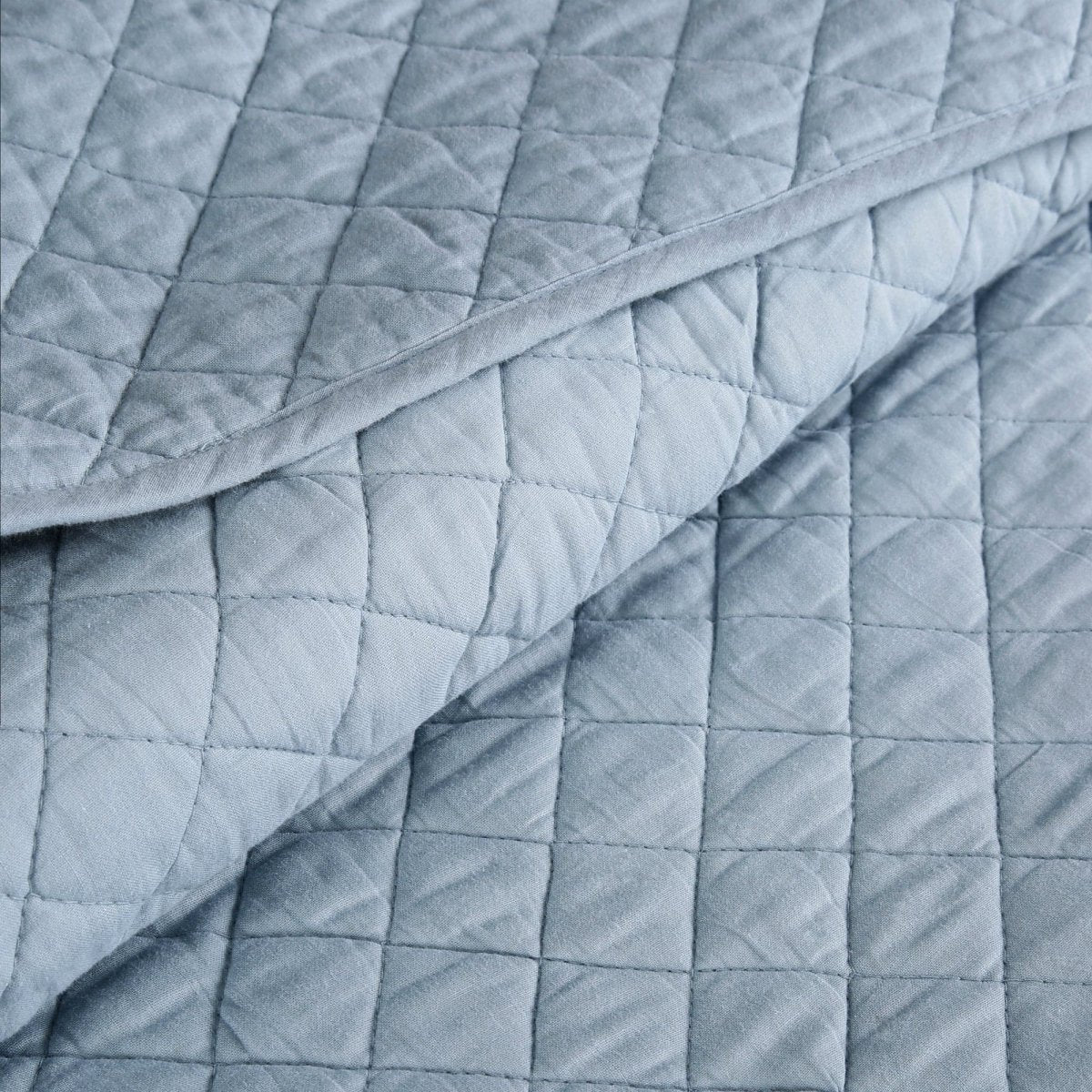 Ava Diamond Oversized Cotton Quilt Set - Image 31