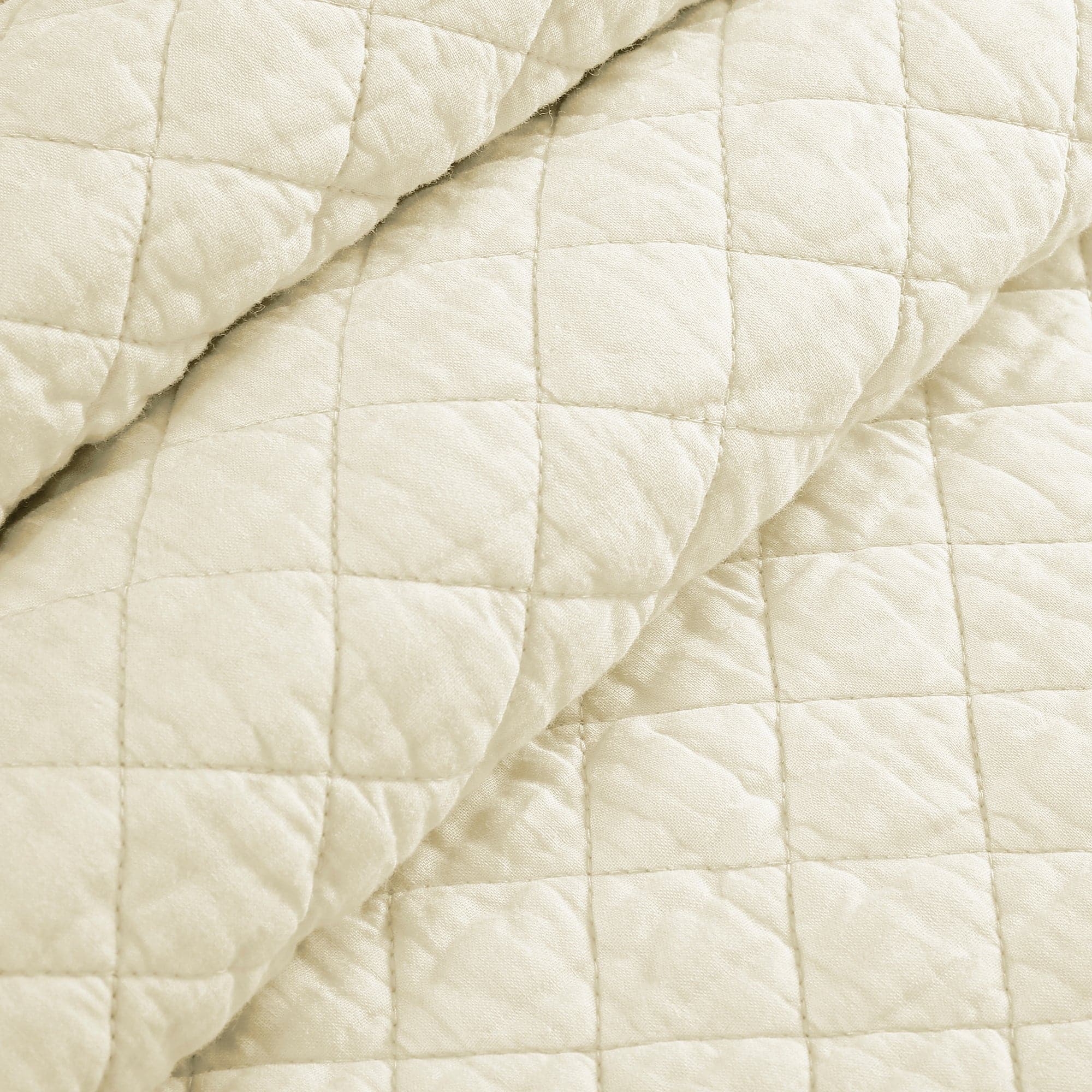 Ava Diamond Oversized Cotton Quilt Set - Image 56