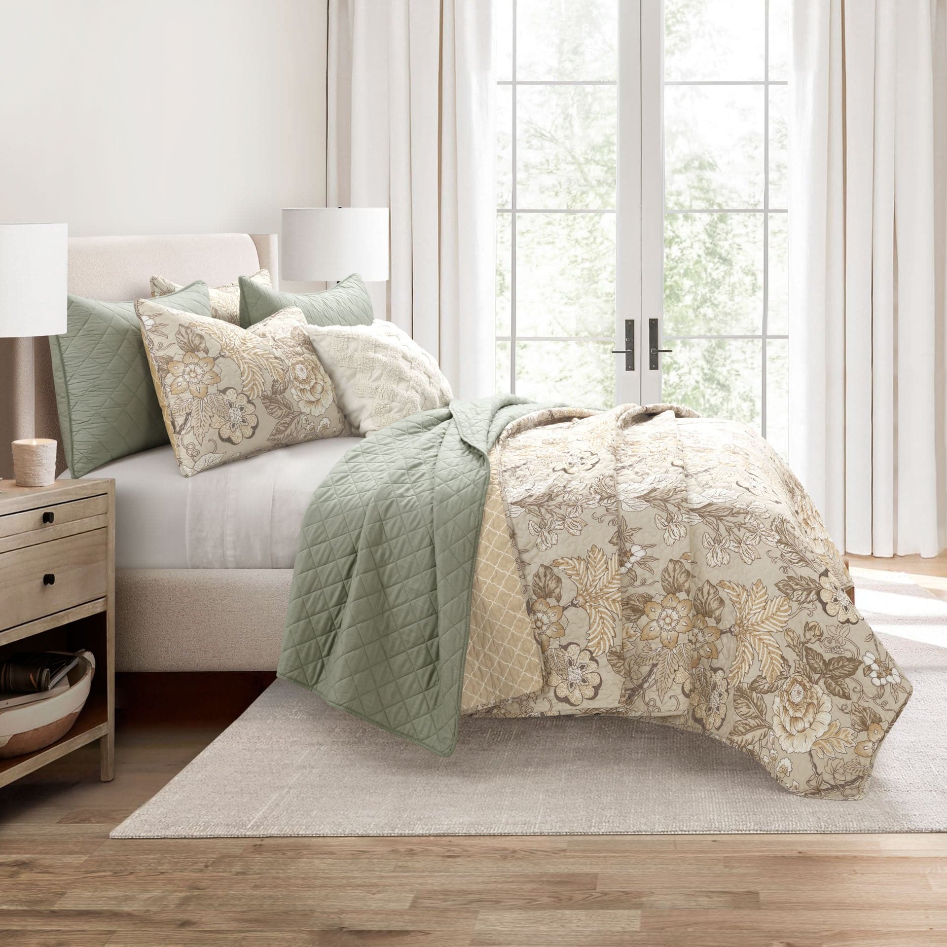 Ava Diamond Oversized Cotton Quilt Set - Image 70